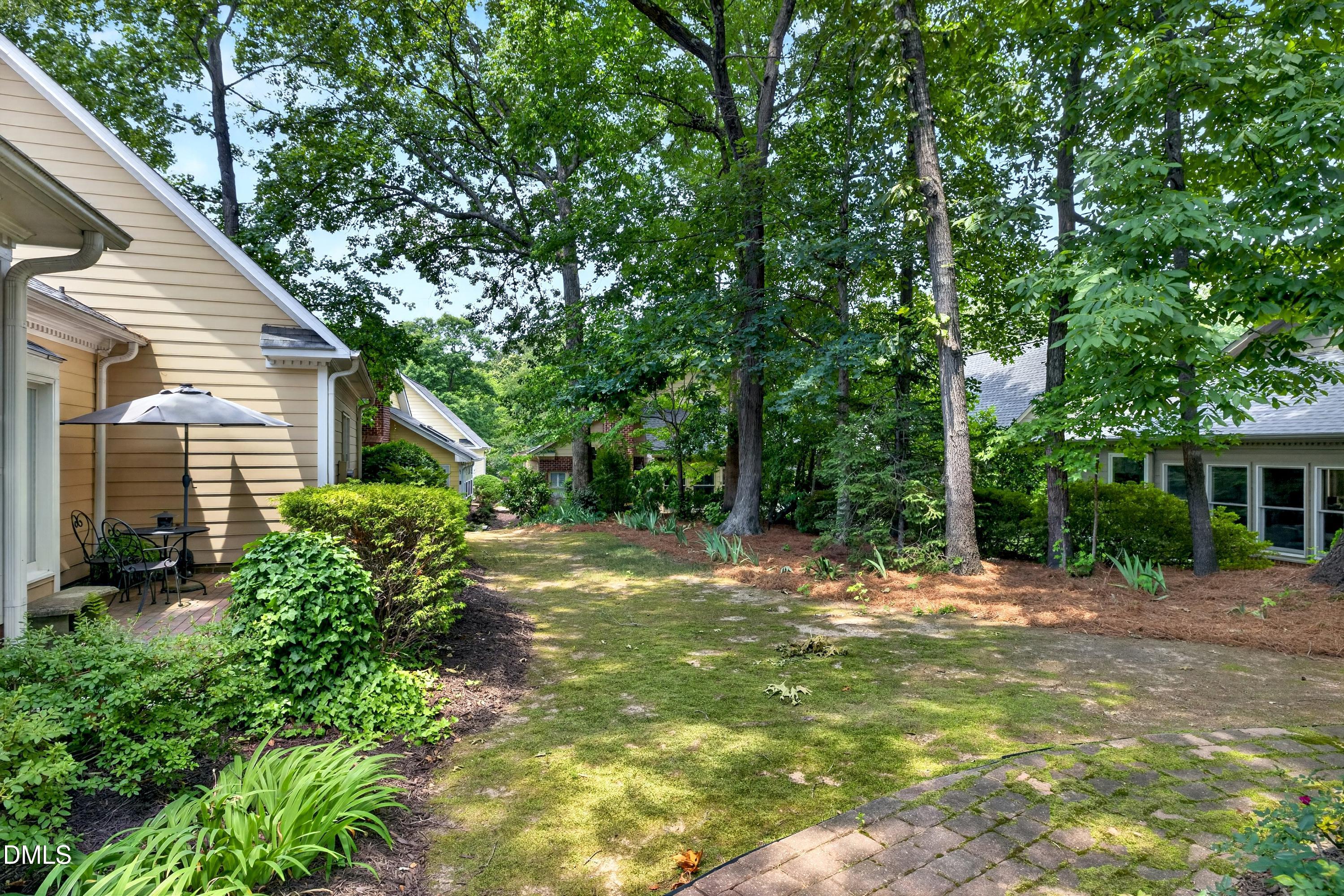 103 Prestwick Place