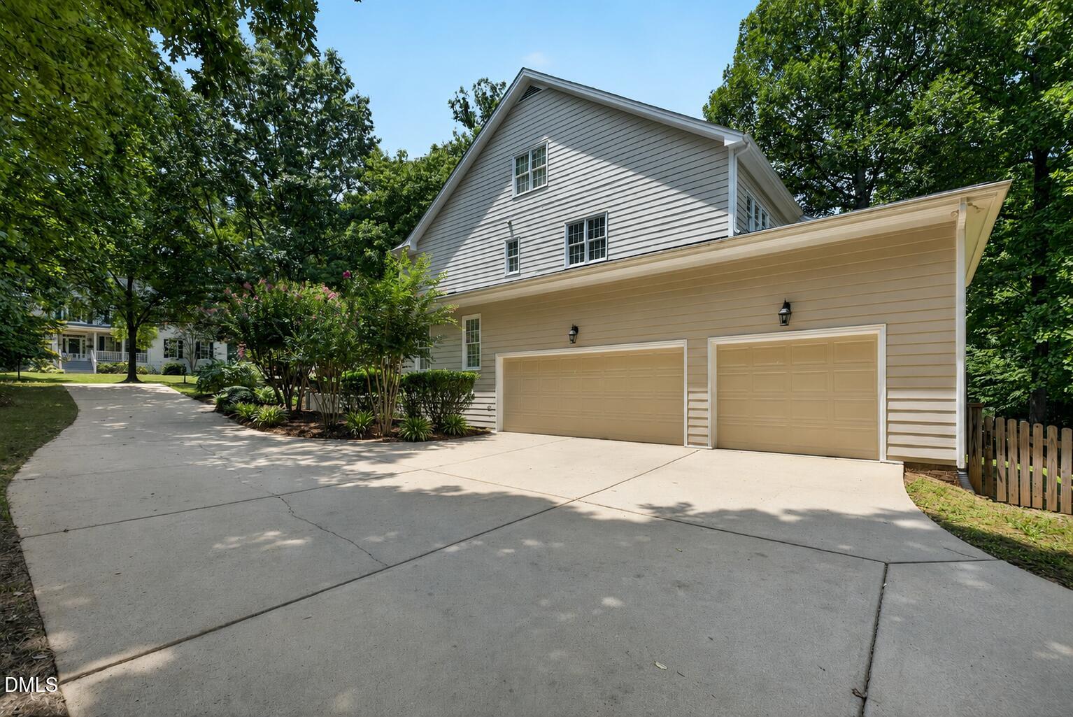 612 Crossway Lane