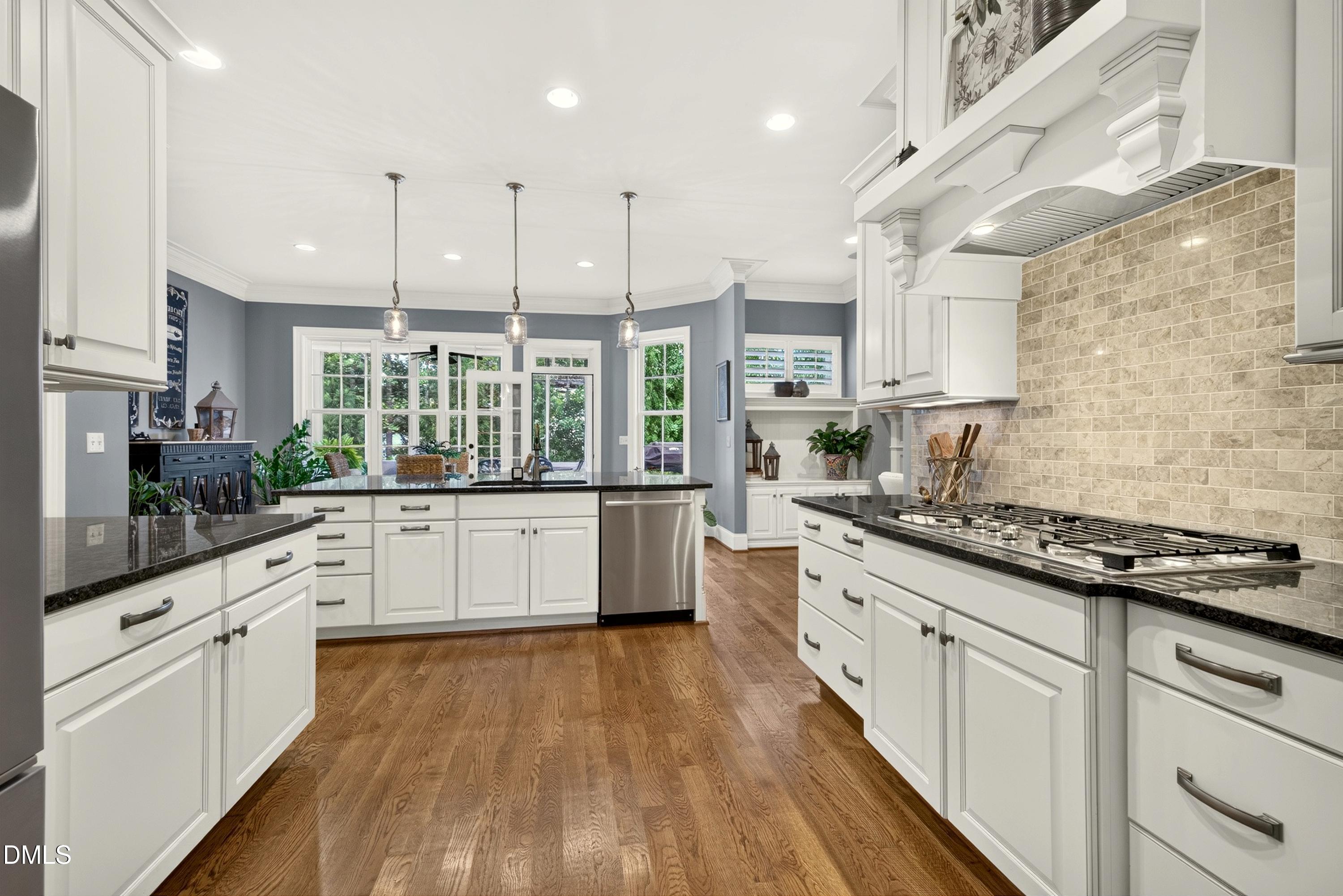 213 Lively Oaks Way 169