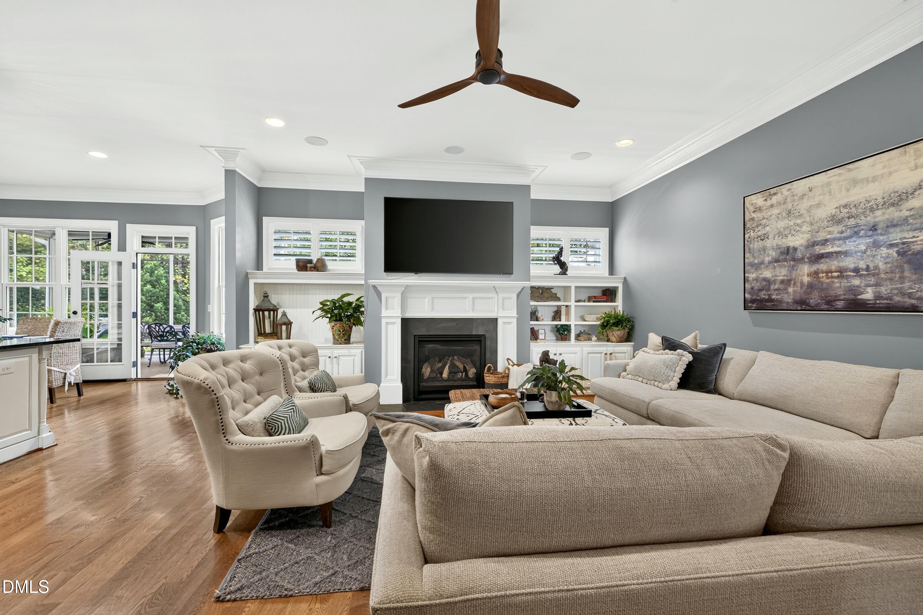 213 Lively Oaks Way 169