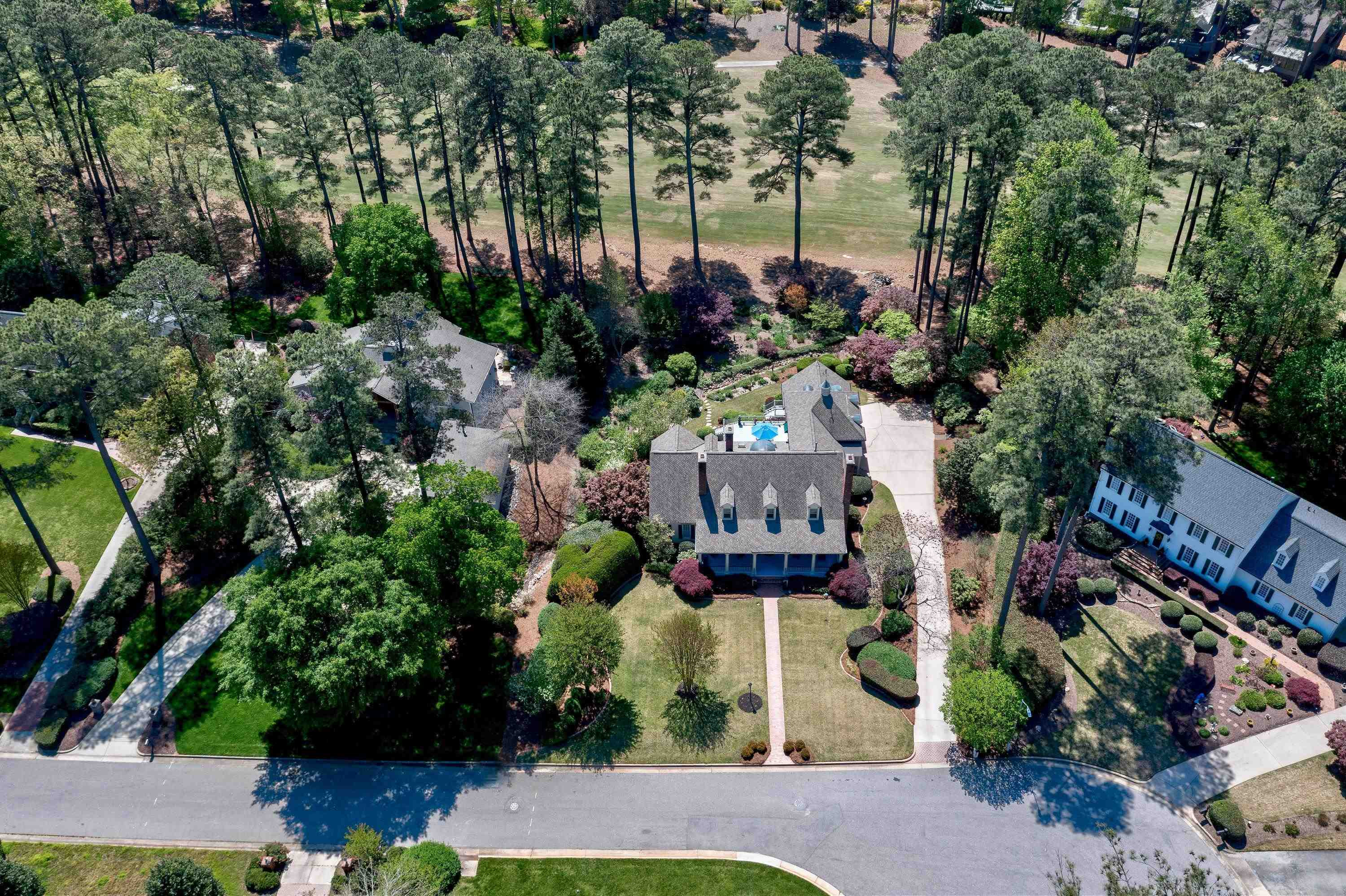 113 Lochinvar Court