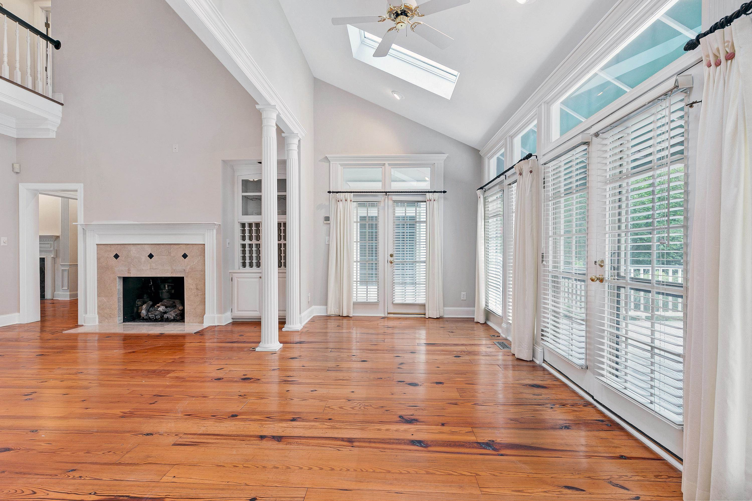 113 Lochinvar Court