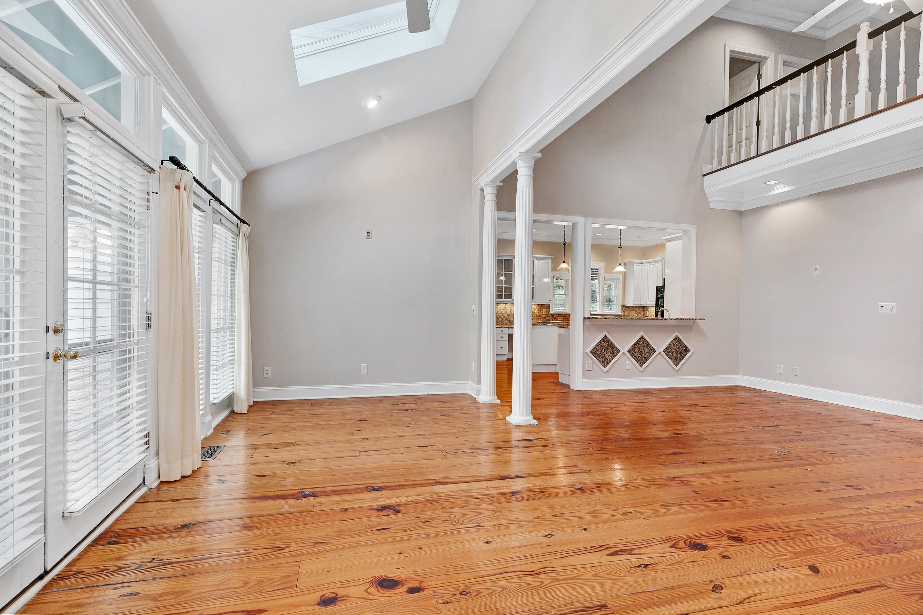 113 Lochinvar Court
