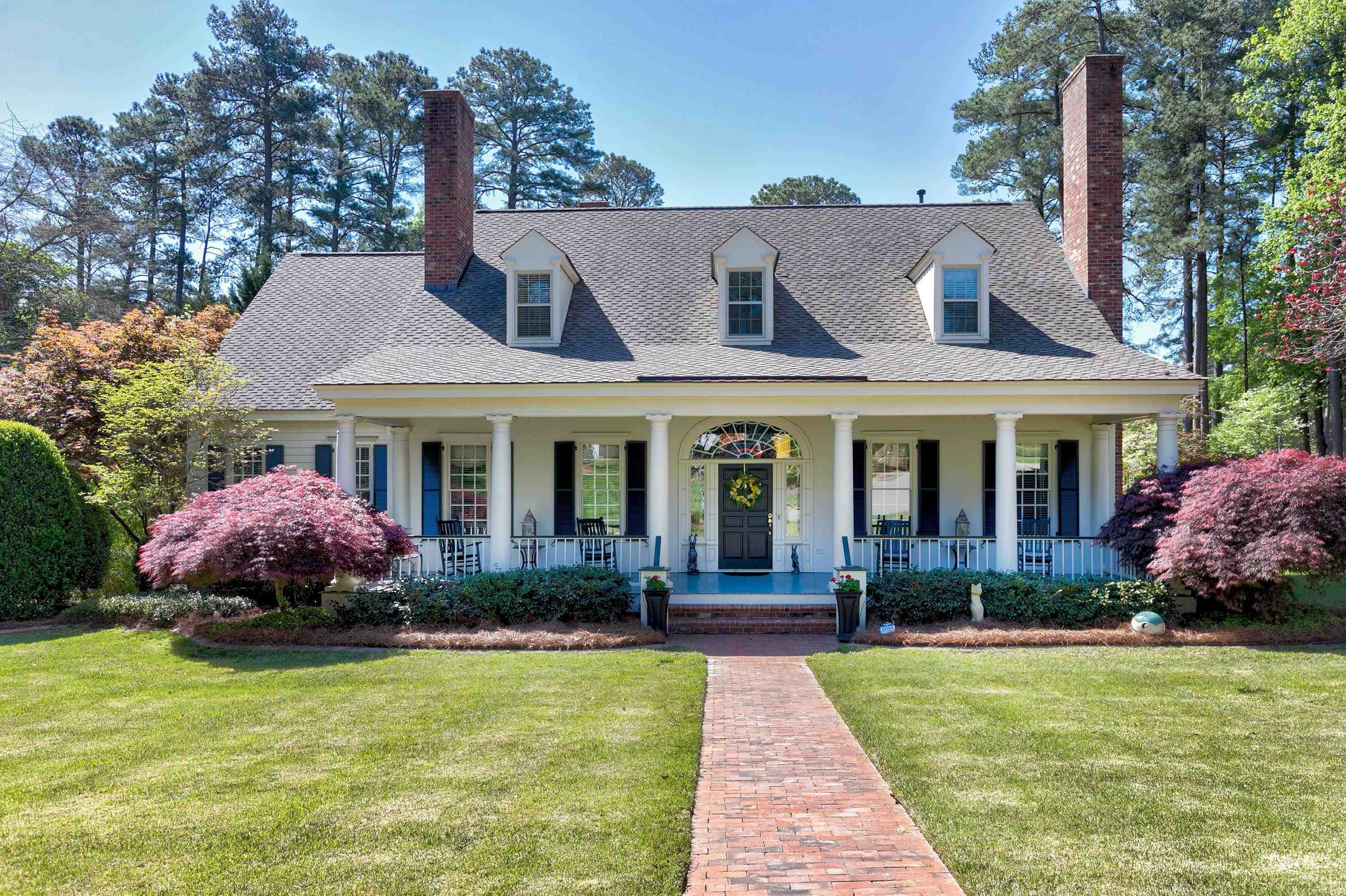 113 Lochinvar Court