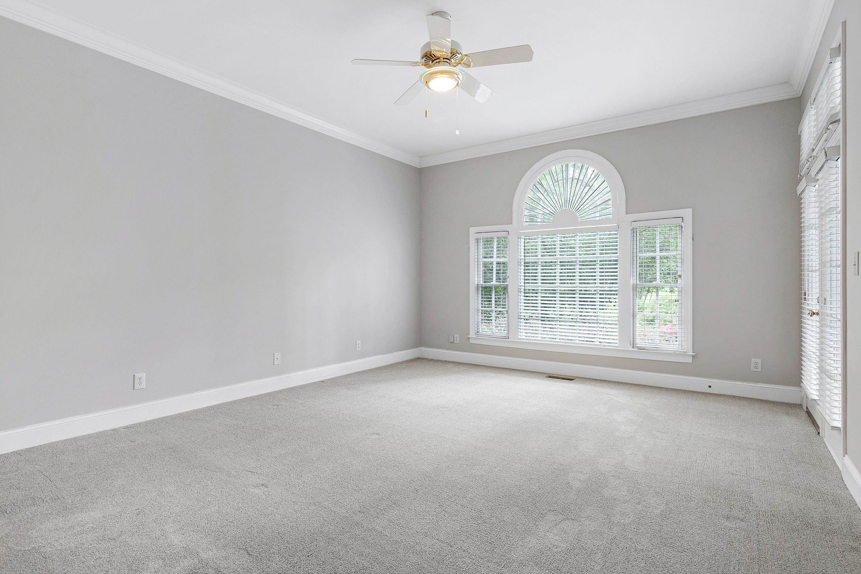 113 Lochinvar Court