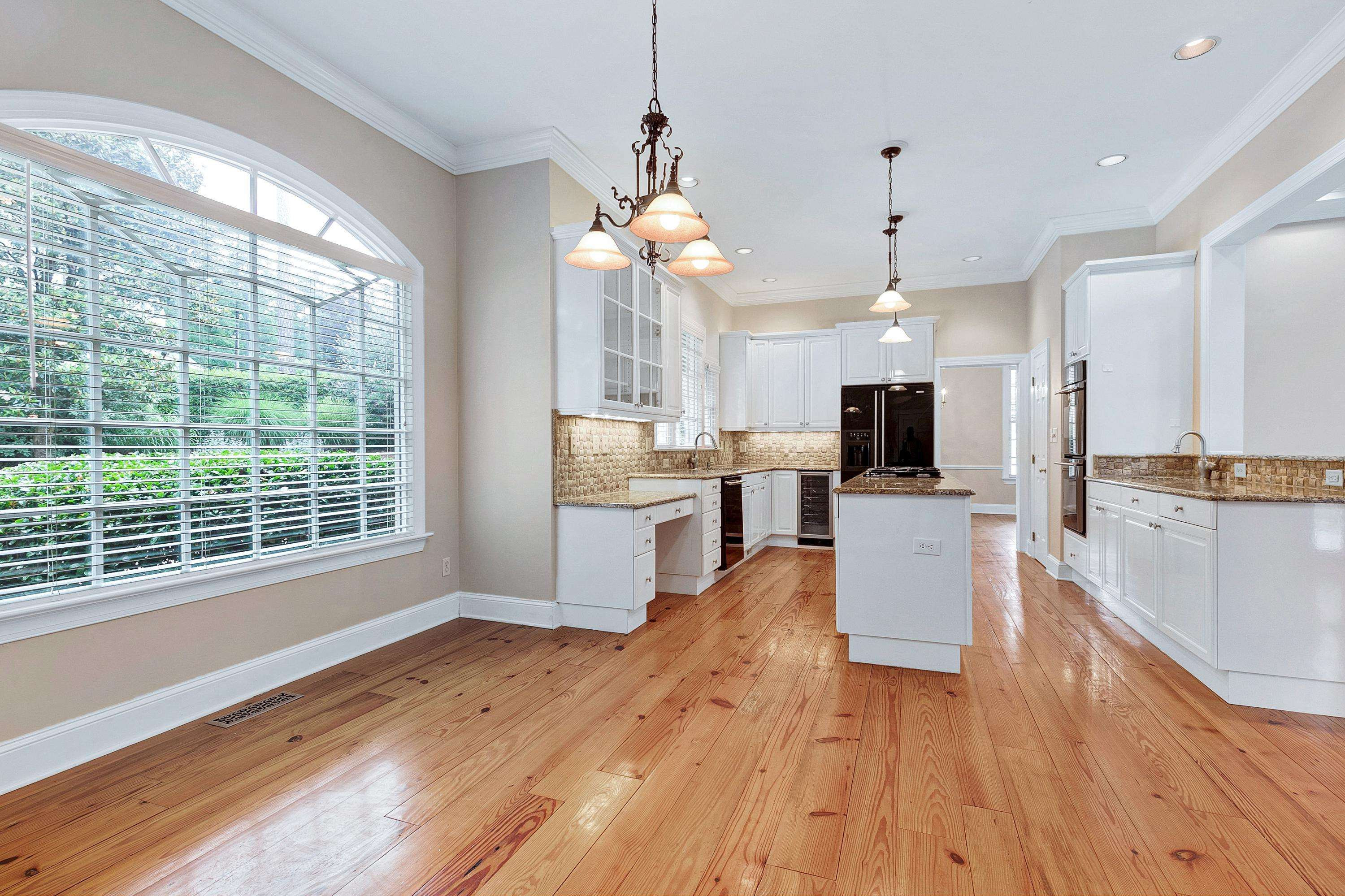 113 Lochinvar Court