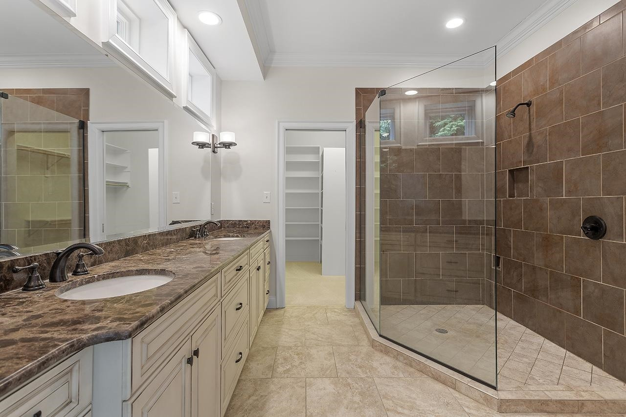 205 Chalon Drive