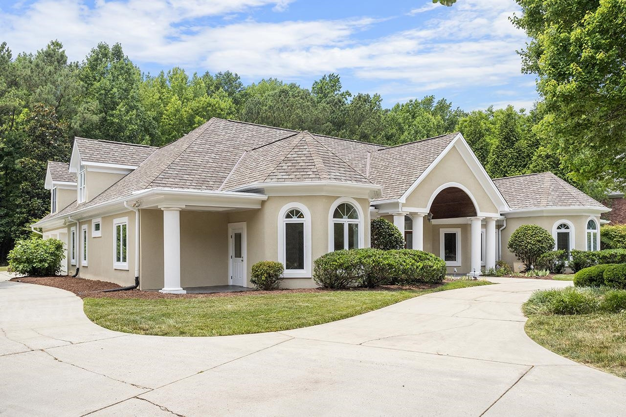 205 Chalon Drive