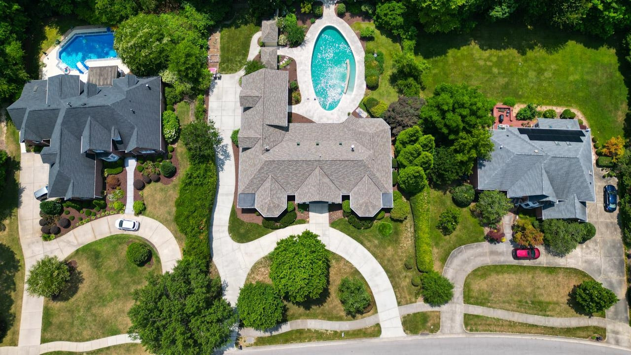 205 Chalon Drive