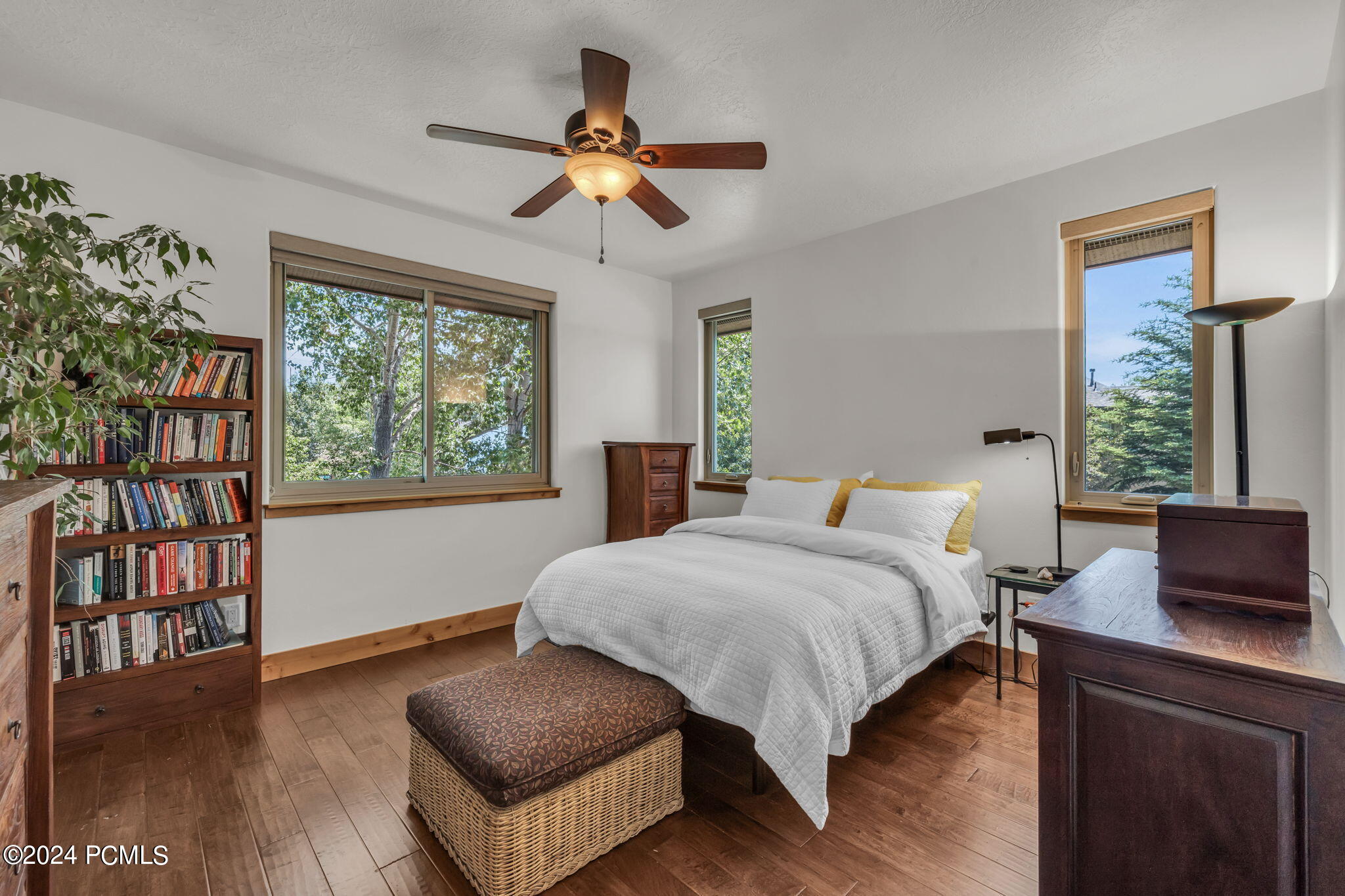 1126 Station Loop Road