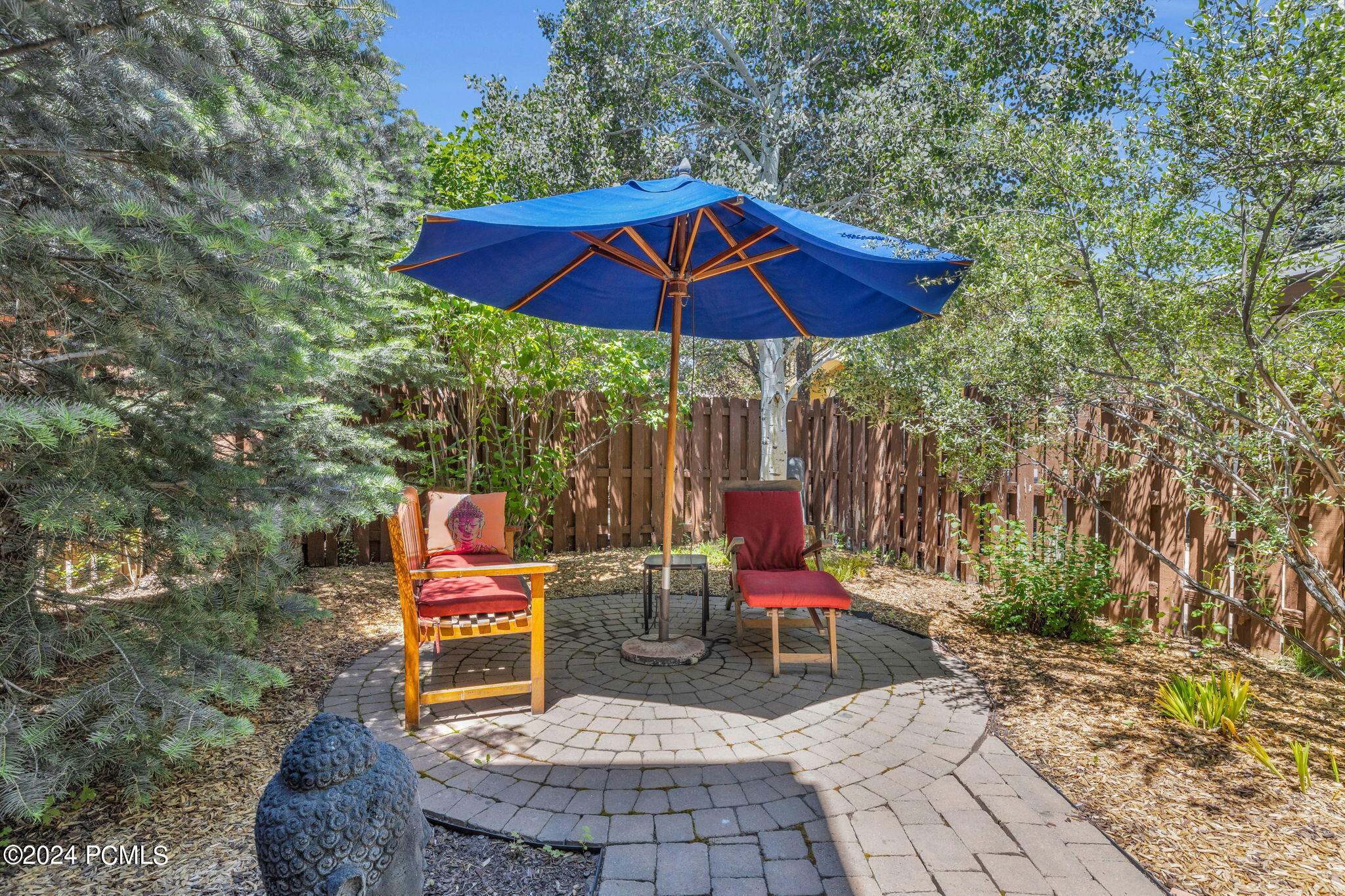 1126 Station Loop Road