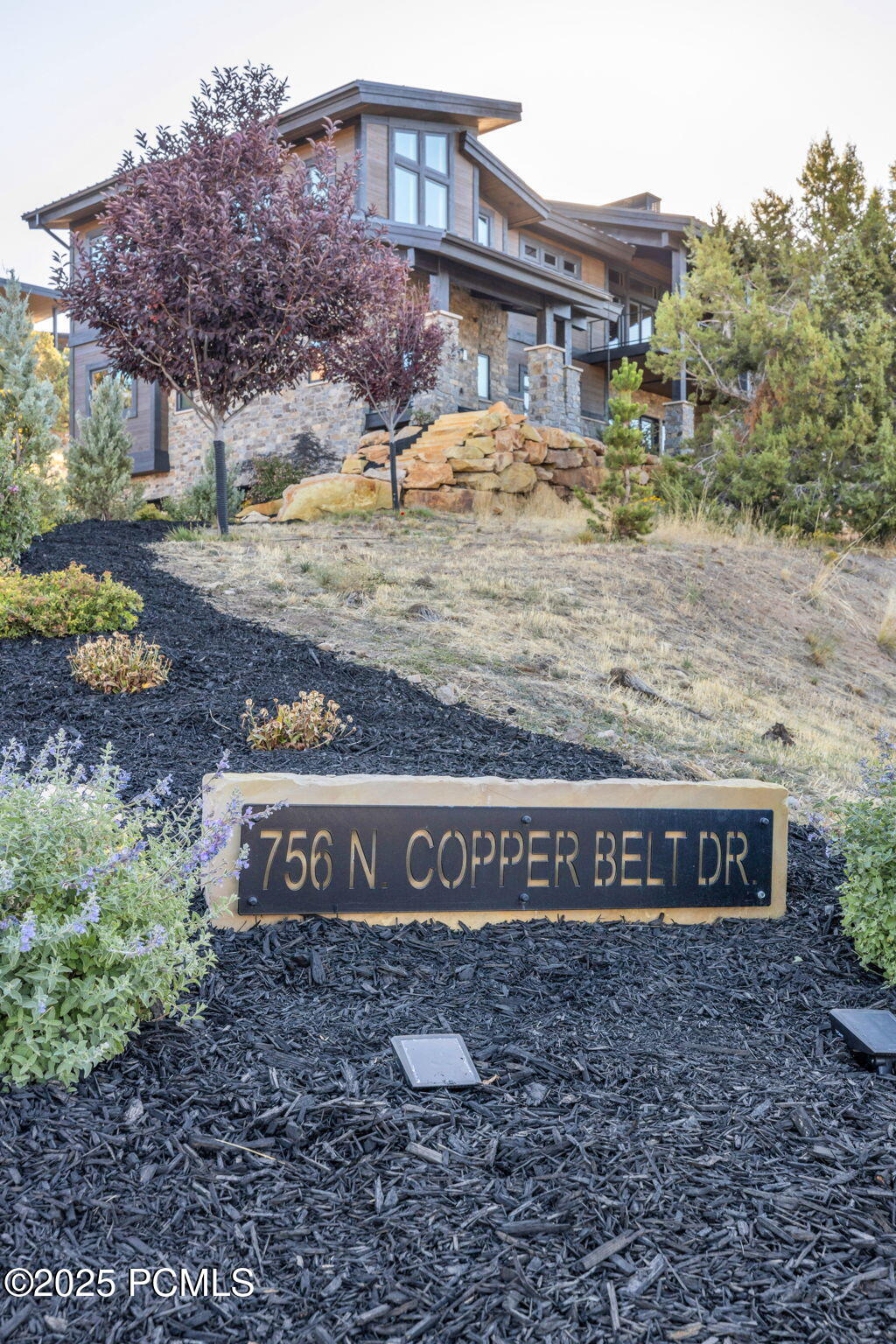 756 N Copper Belt Dr