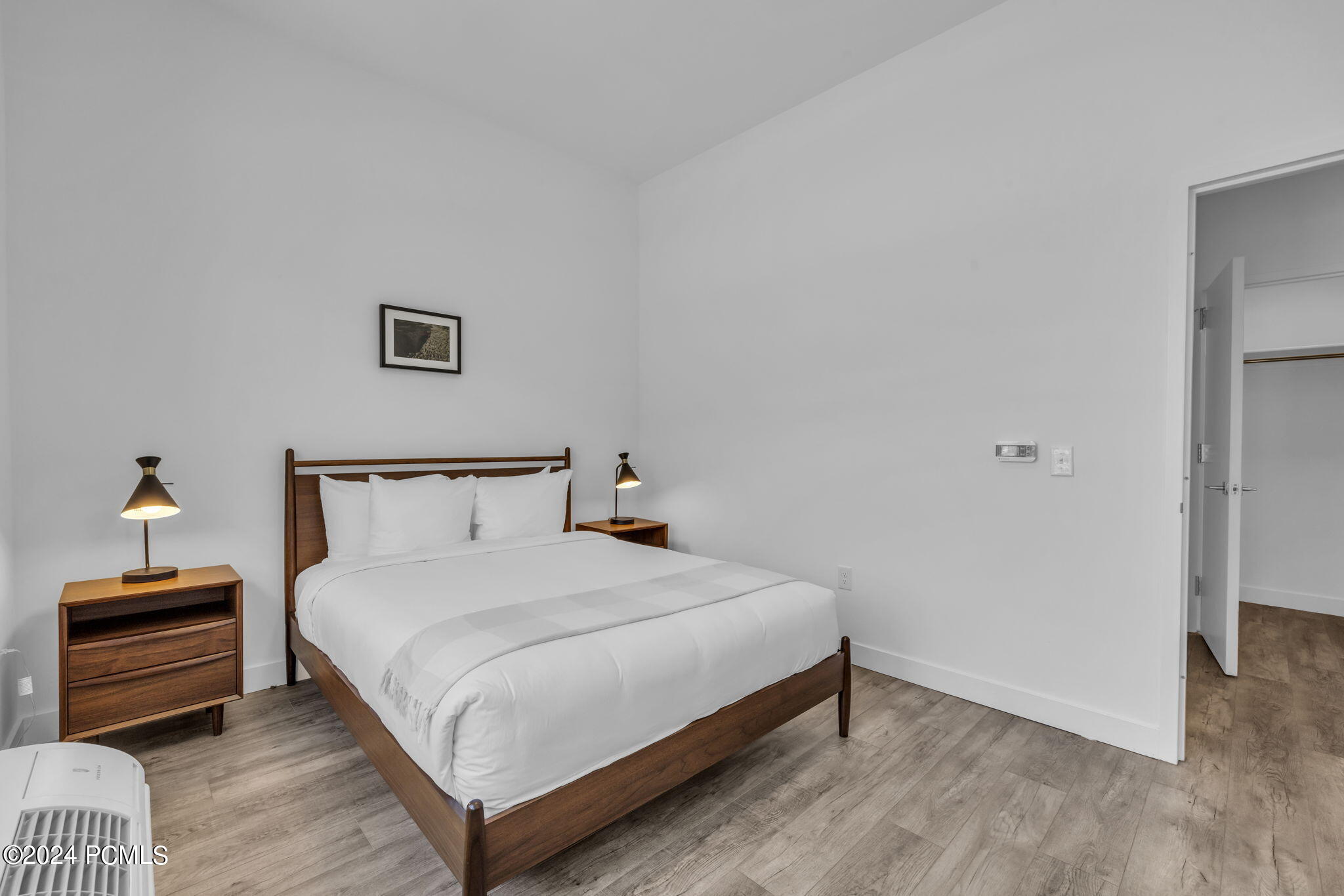 2303 Deer Hollow Road, 1333 & 1334
