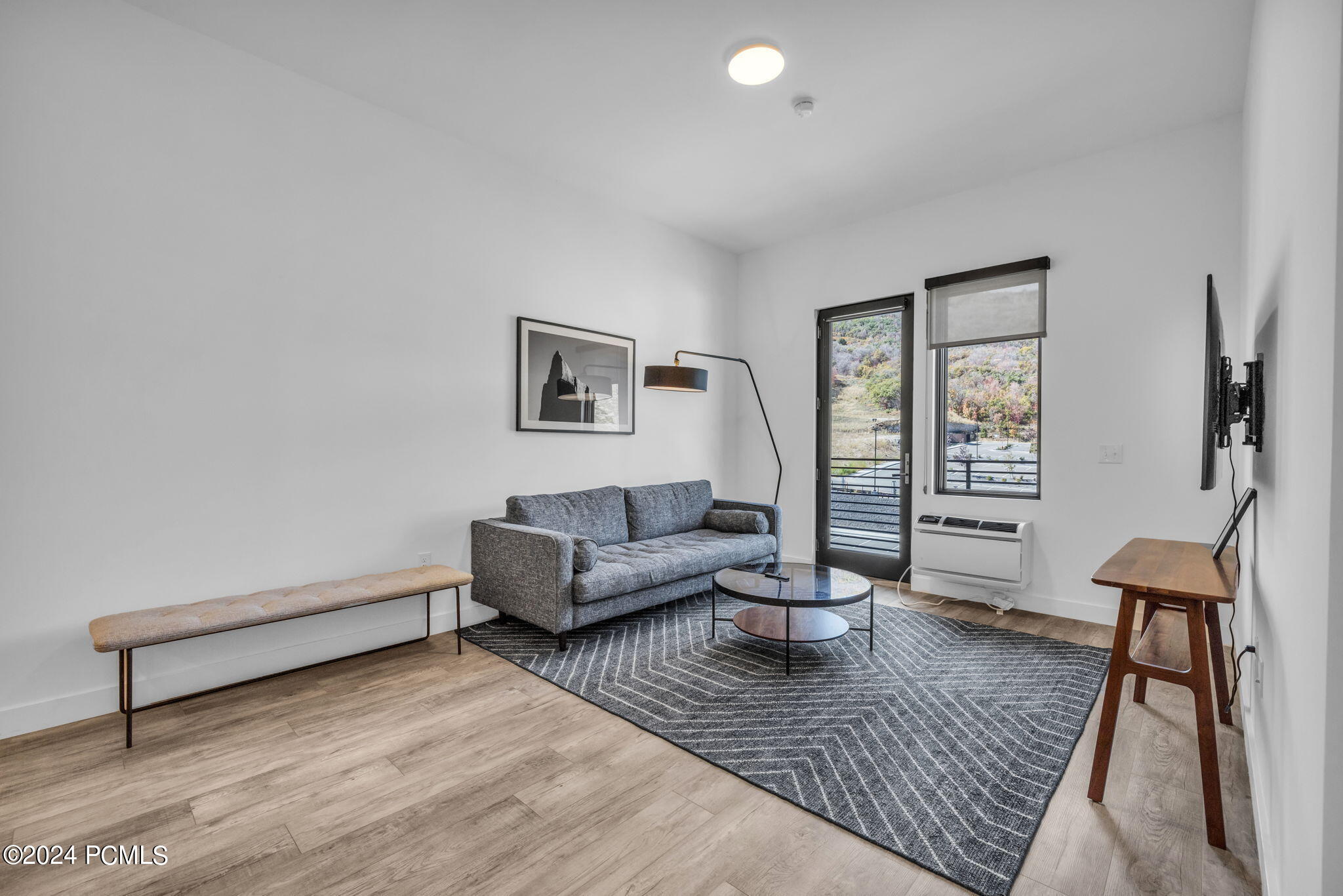 2303 Deer Hollow Road, 1333 & 1334