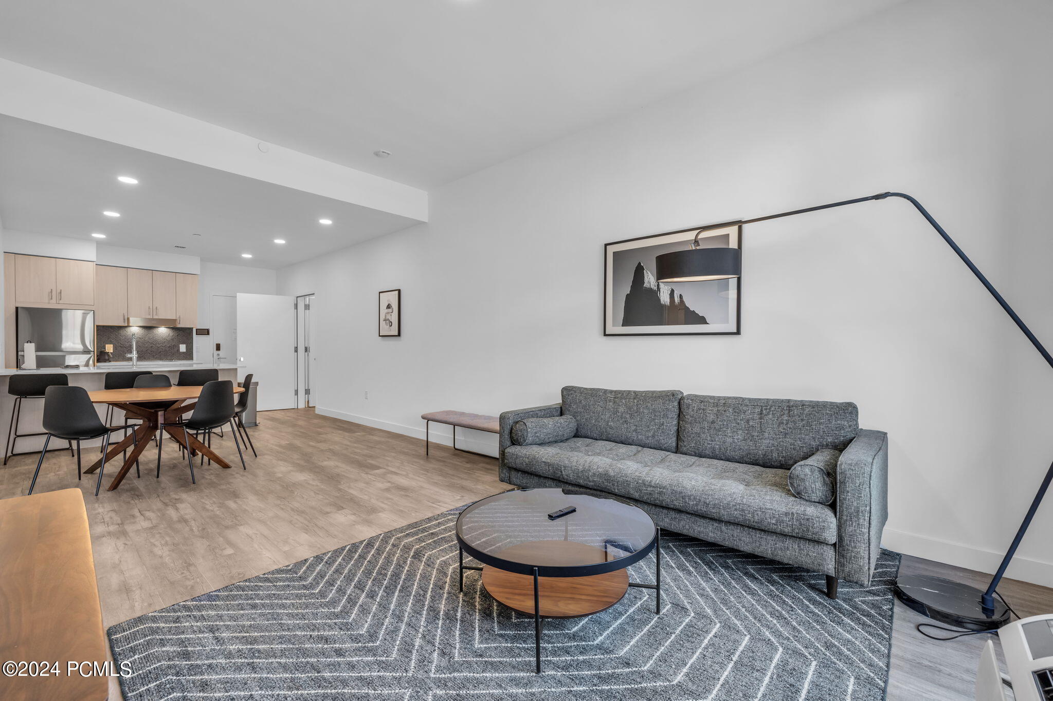 2303 Deer Hollow Road, 1333 & 1334