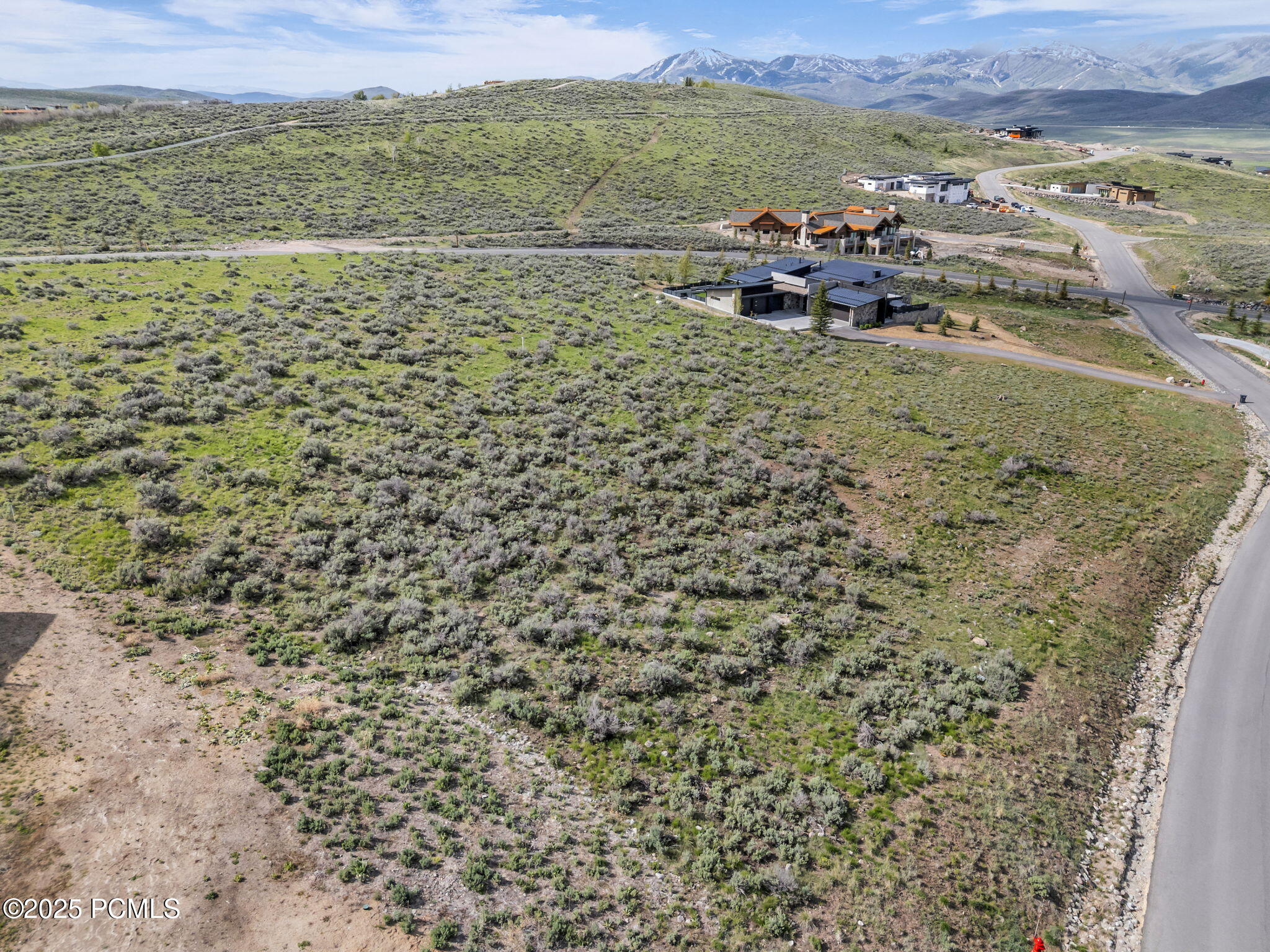 7298 N Bugle Trail