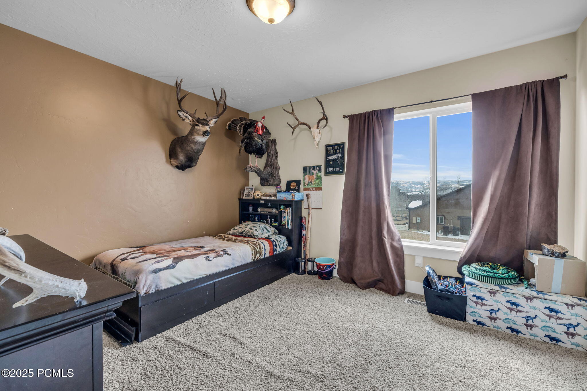 1962 Bluff Crest Road