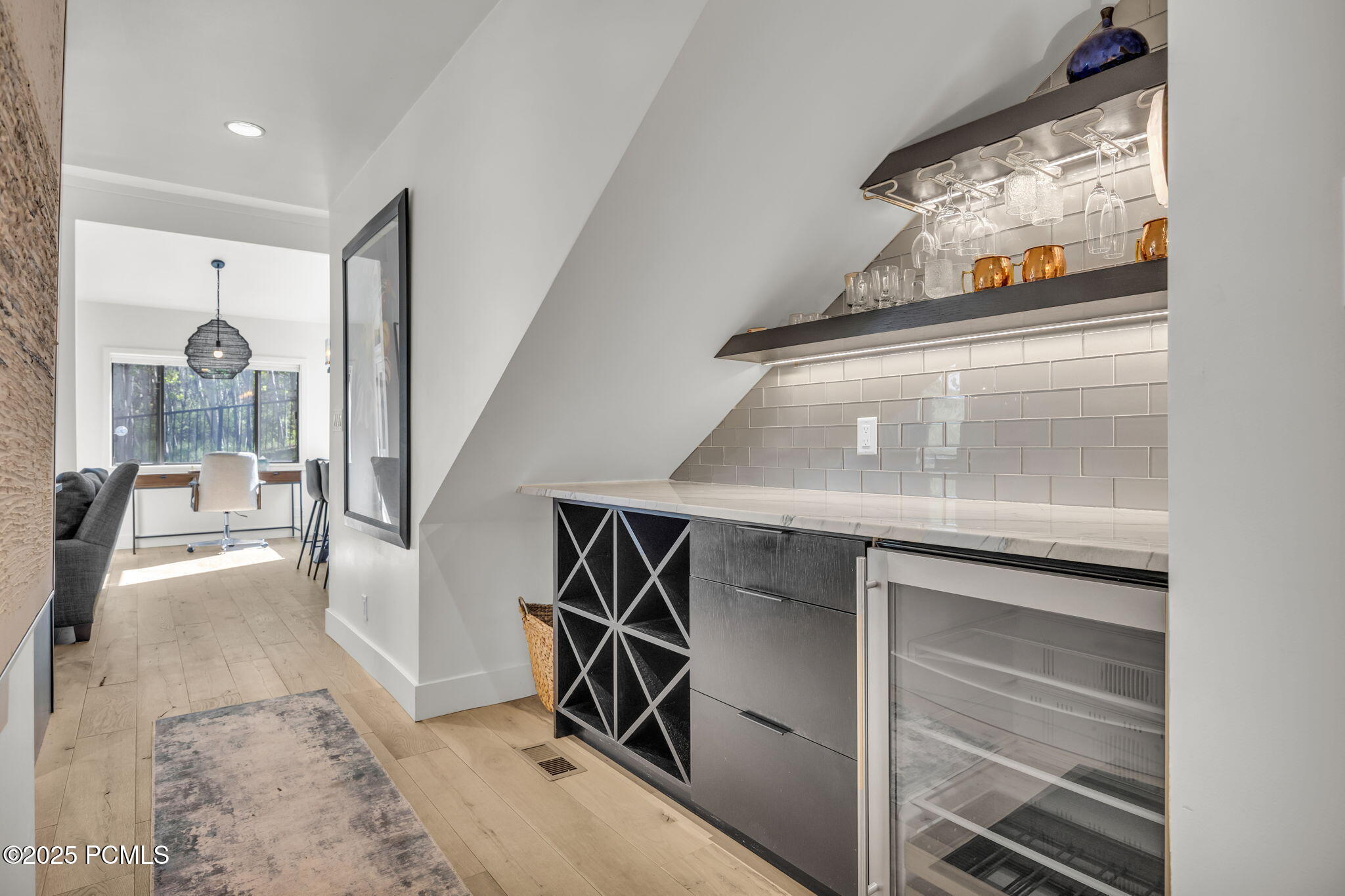 1561 Three Kings Drive, 87