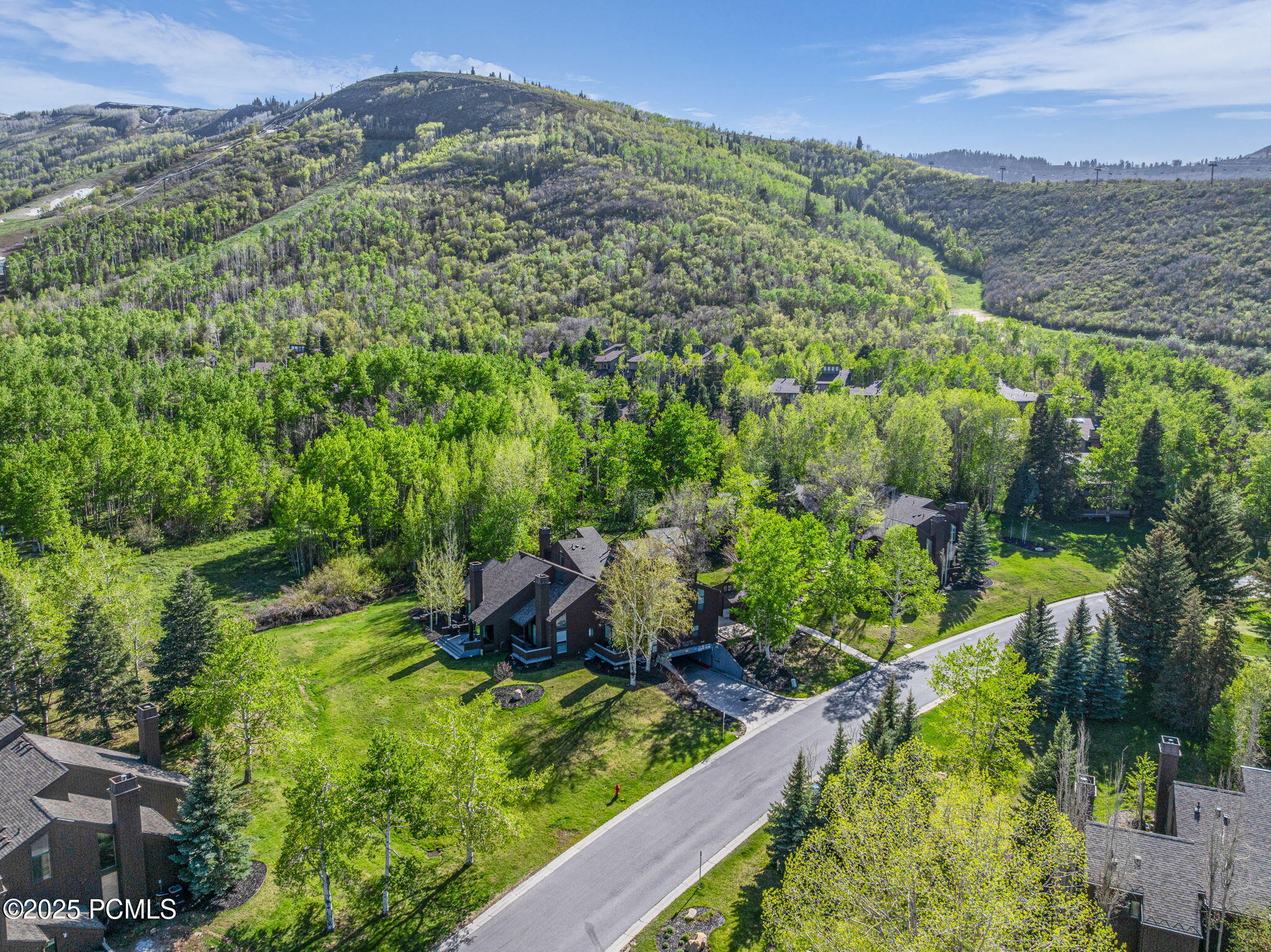 1561 Three Kings Drive, 87