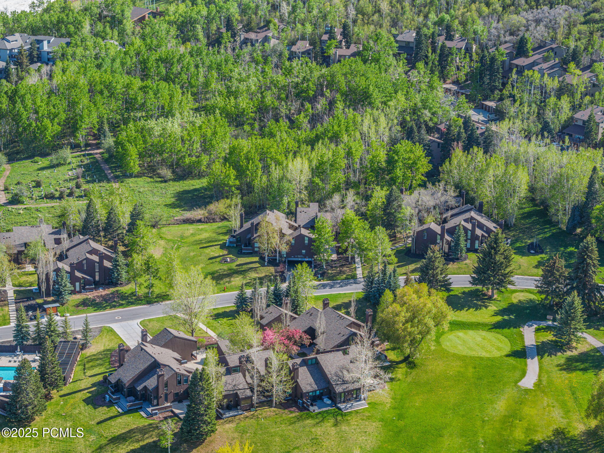 1561 Three Kings Drive, 87