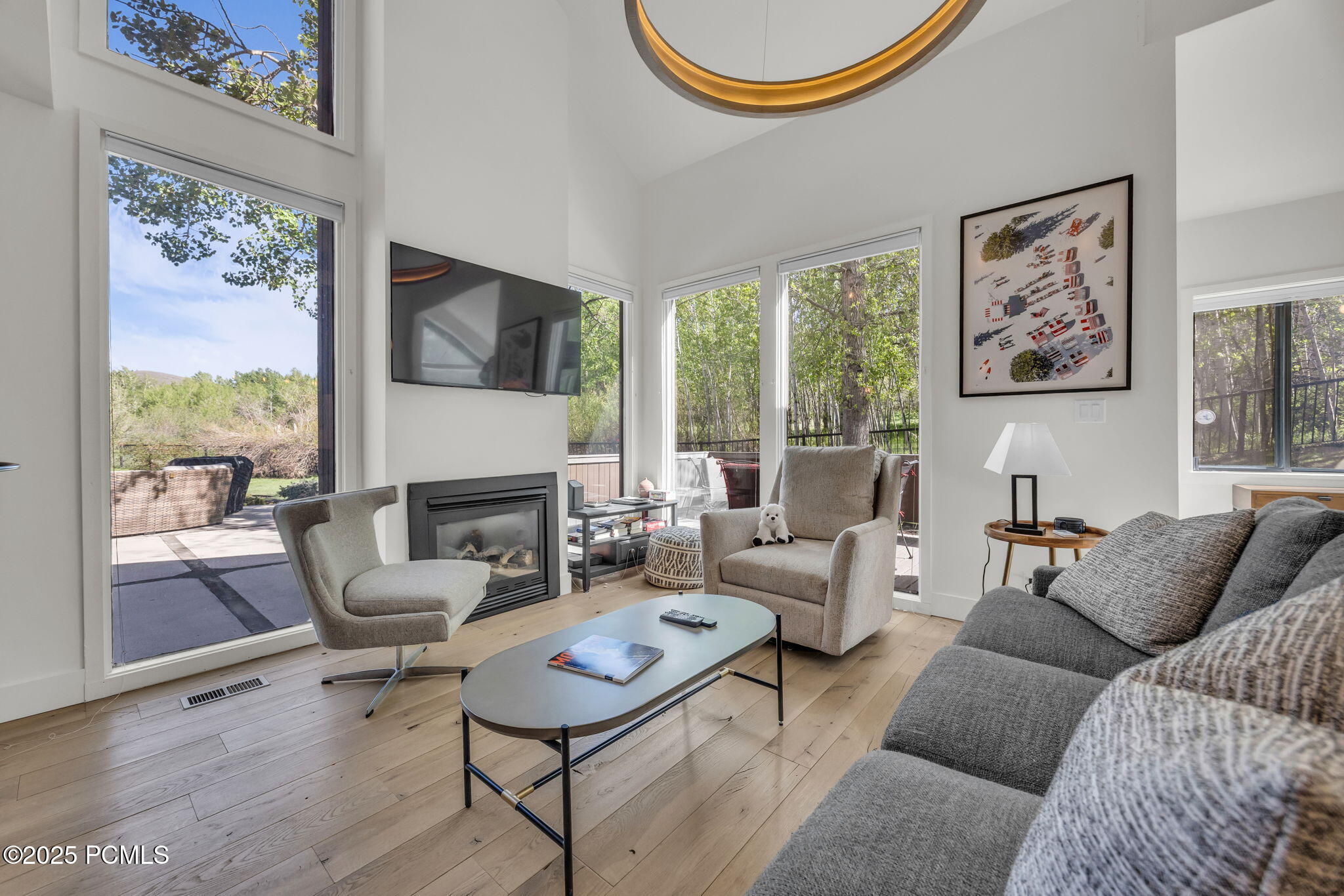 1561 Three Kings Drive, 87