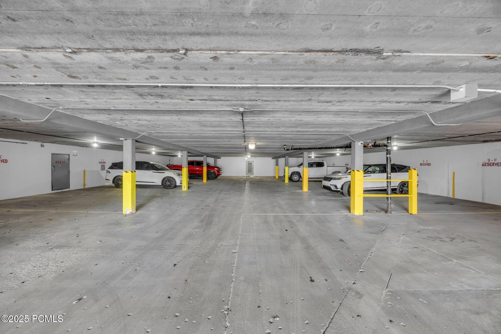 1561 Three Kings Drive, 87