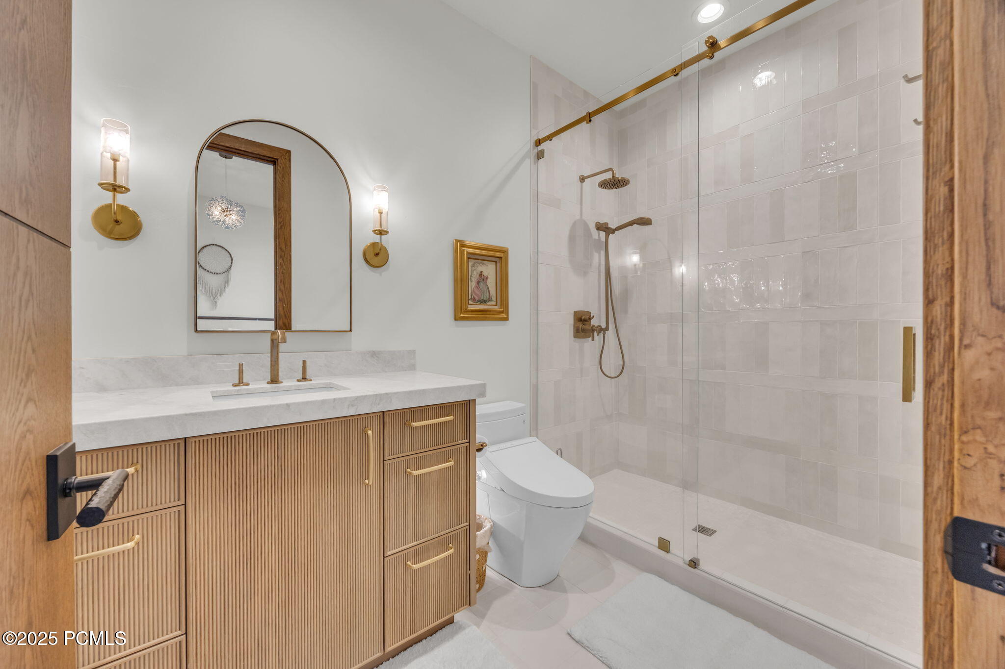 1735 Red Hawk Trail