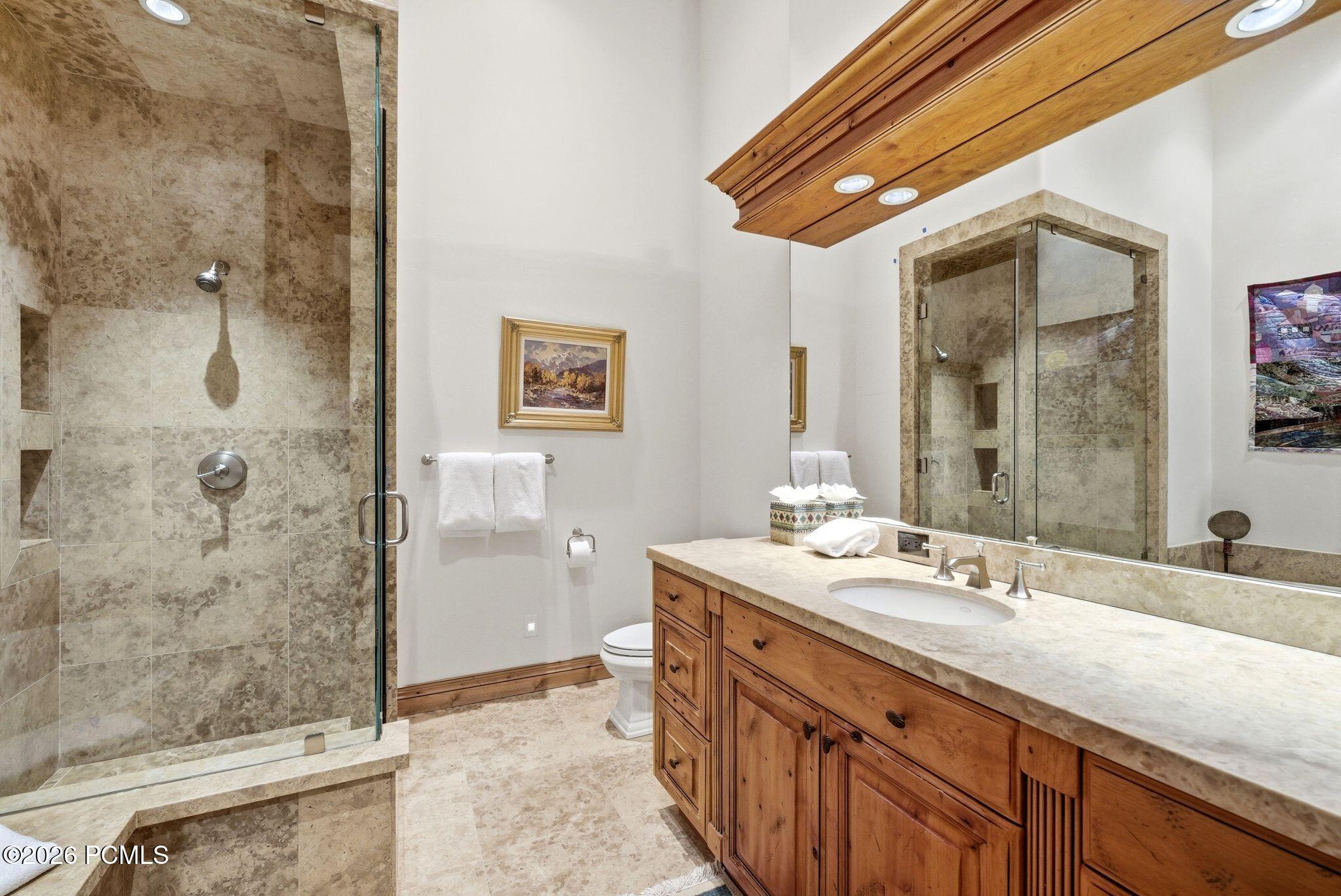 9968 Summit View Drive