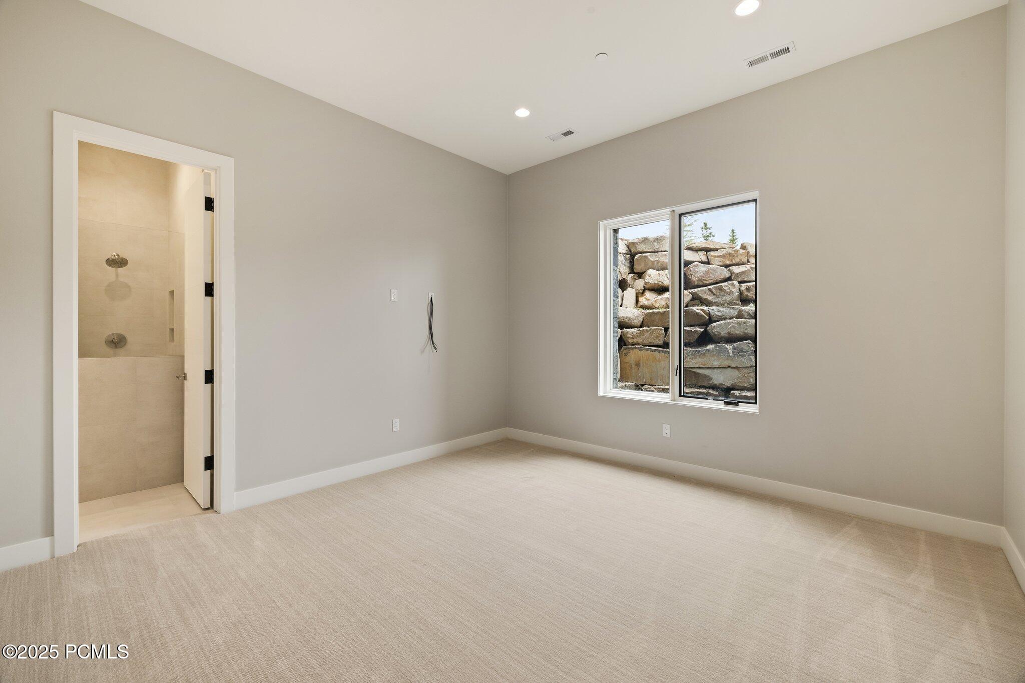 7175 Lupine Drive