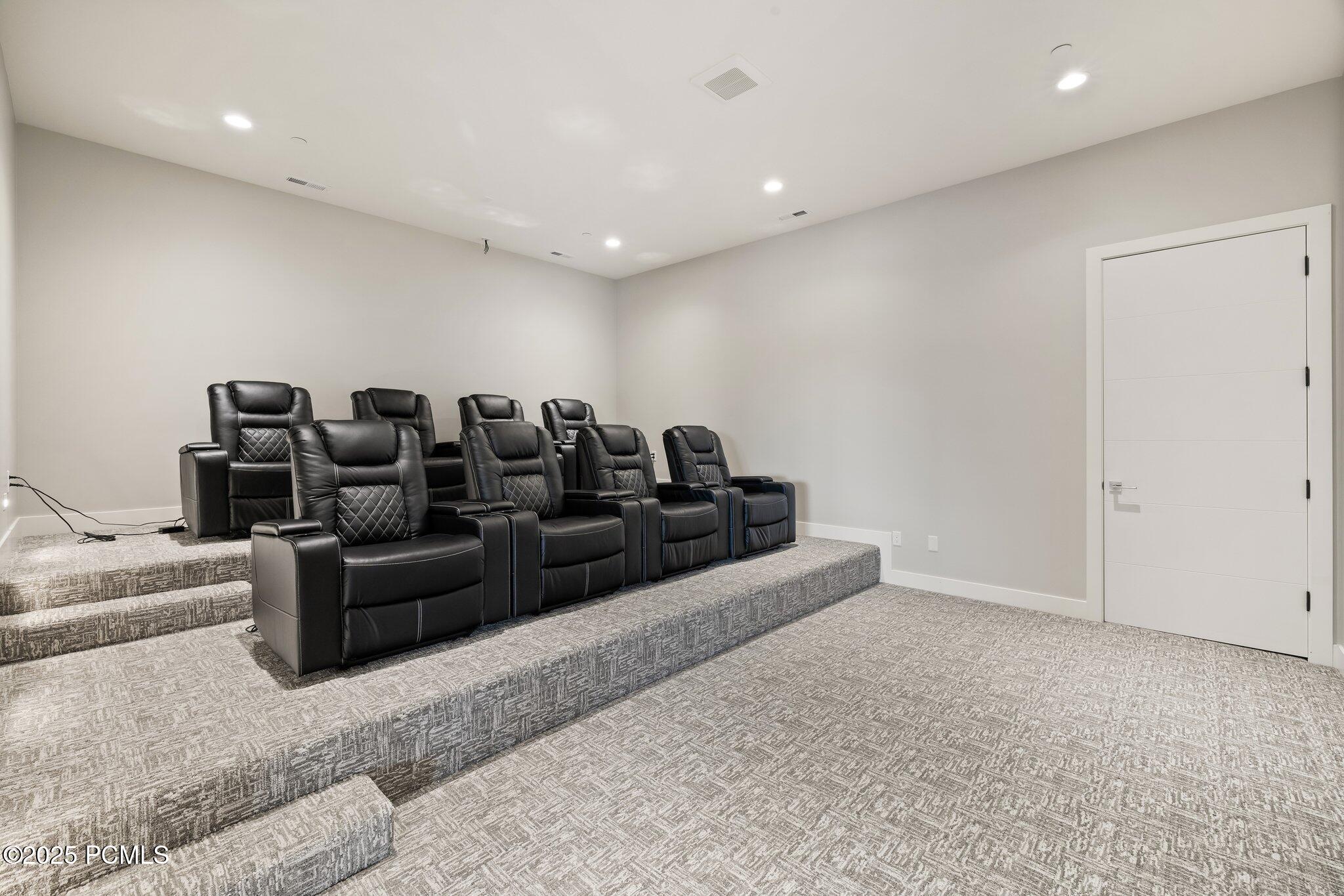 7175 Lupine Drive