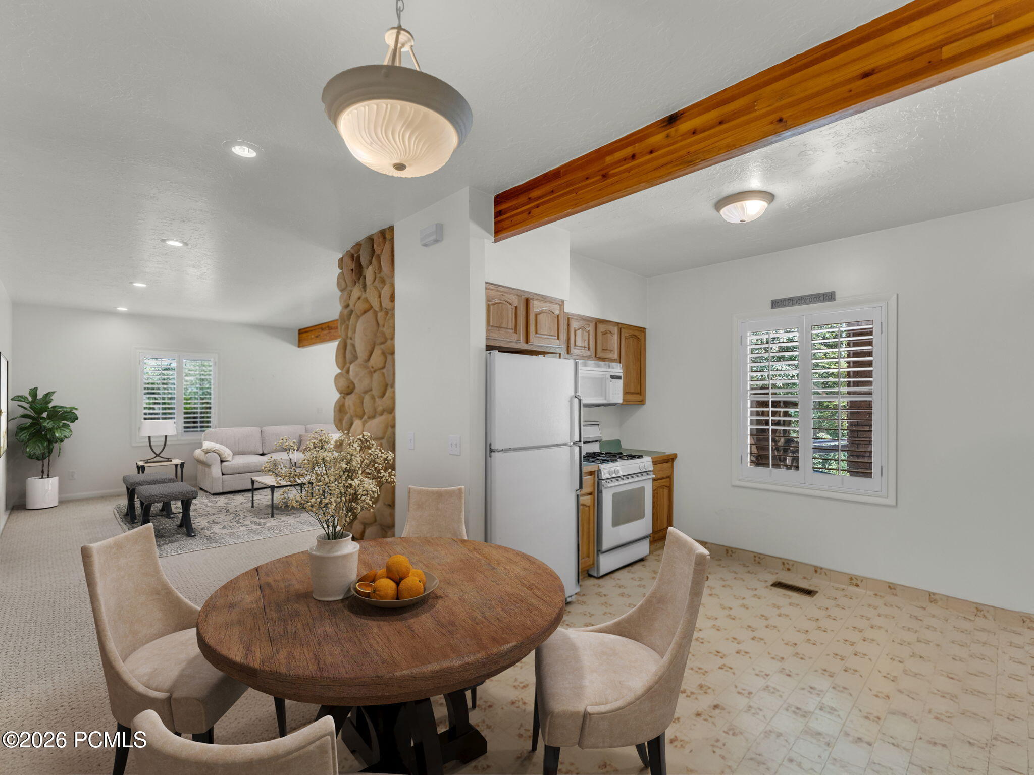 7634 Pinebrook Road