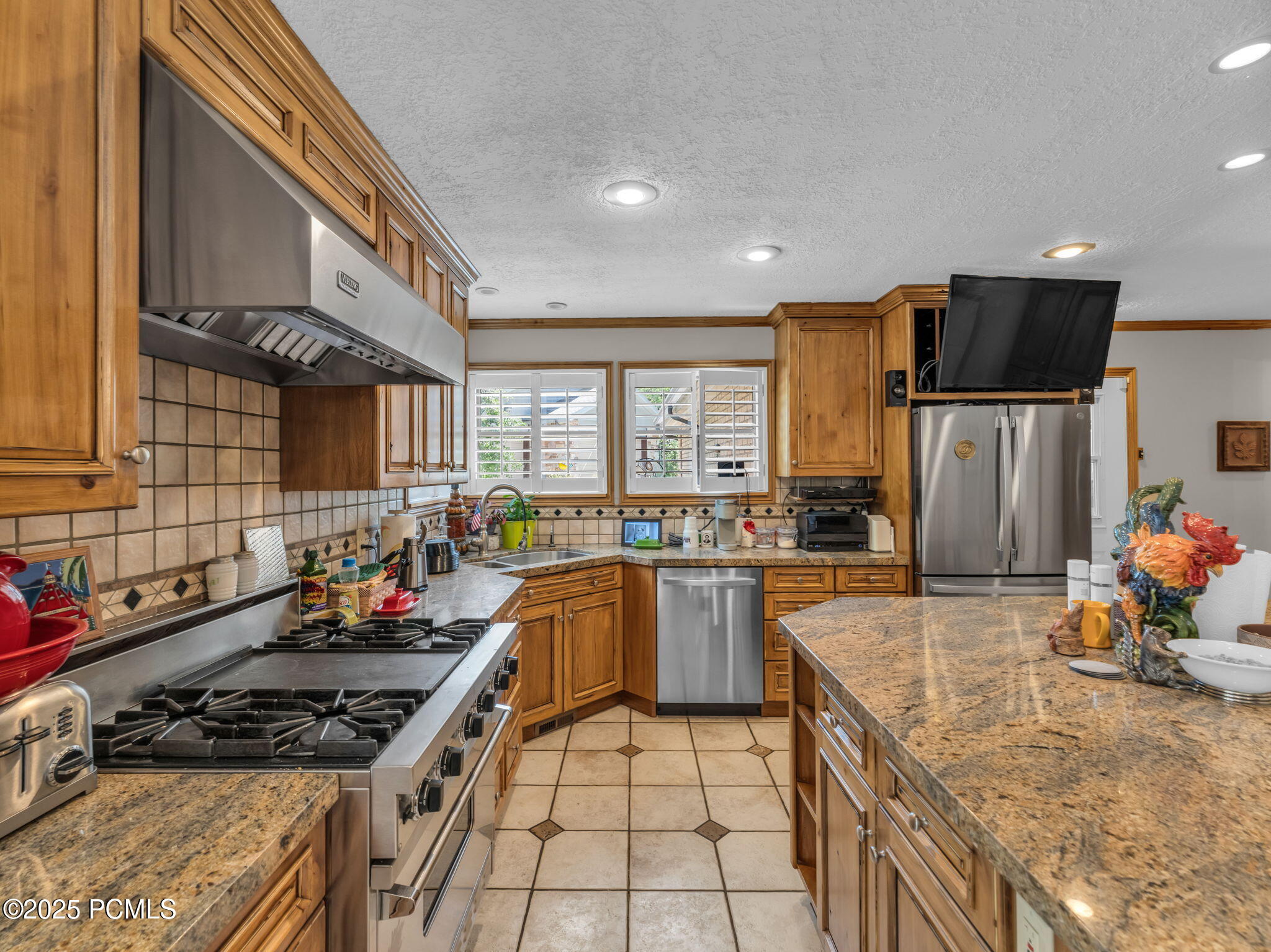 7634 Pinebrook Road
