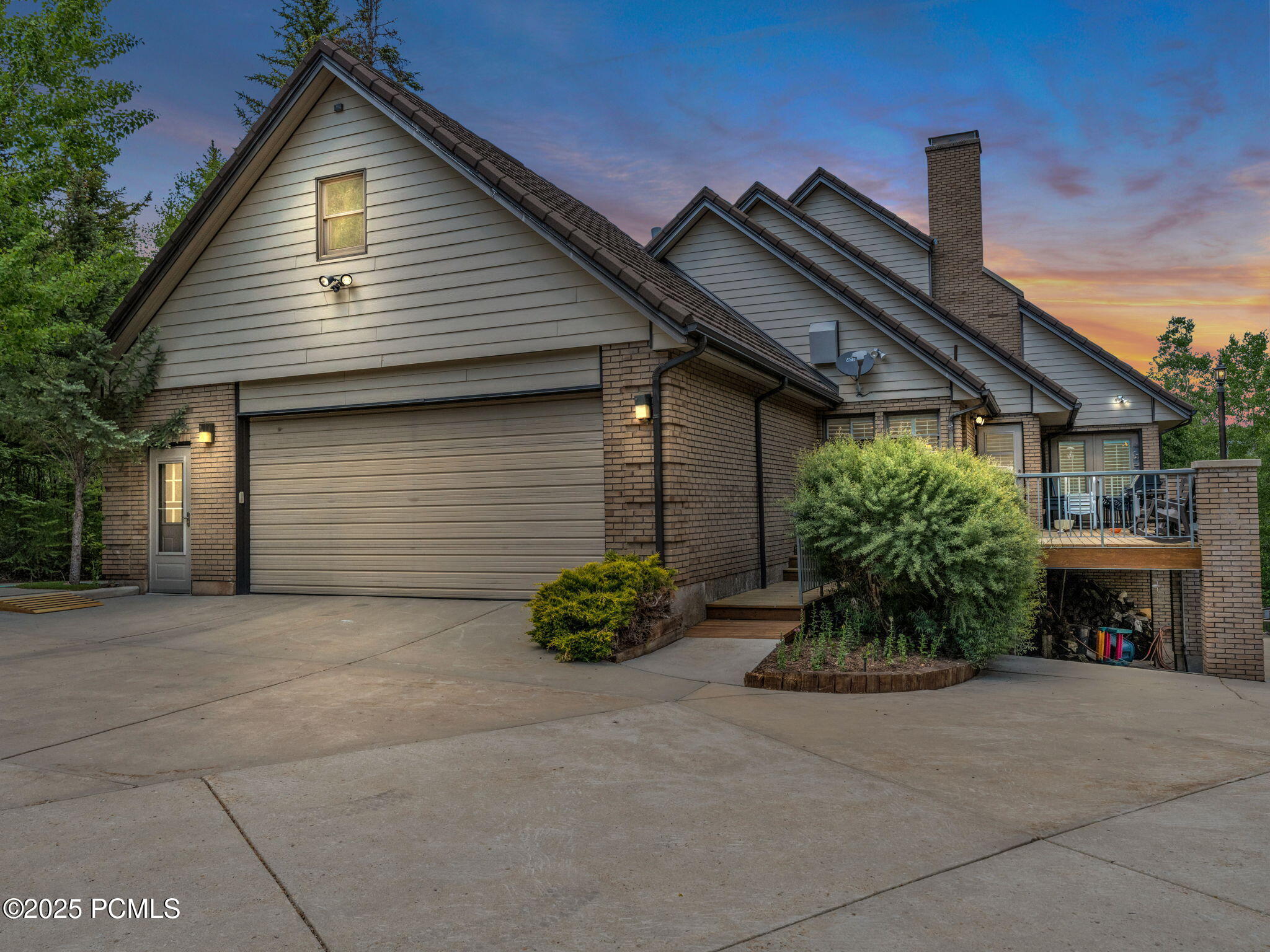 7634 Pinebrook Road