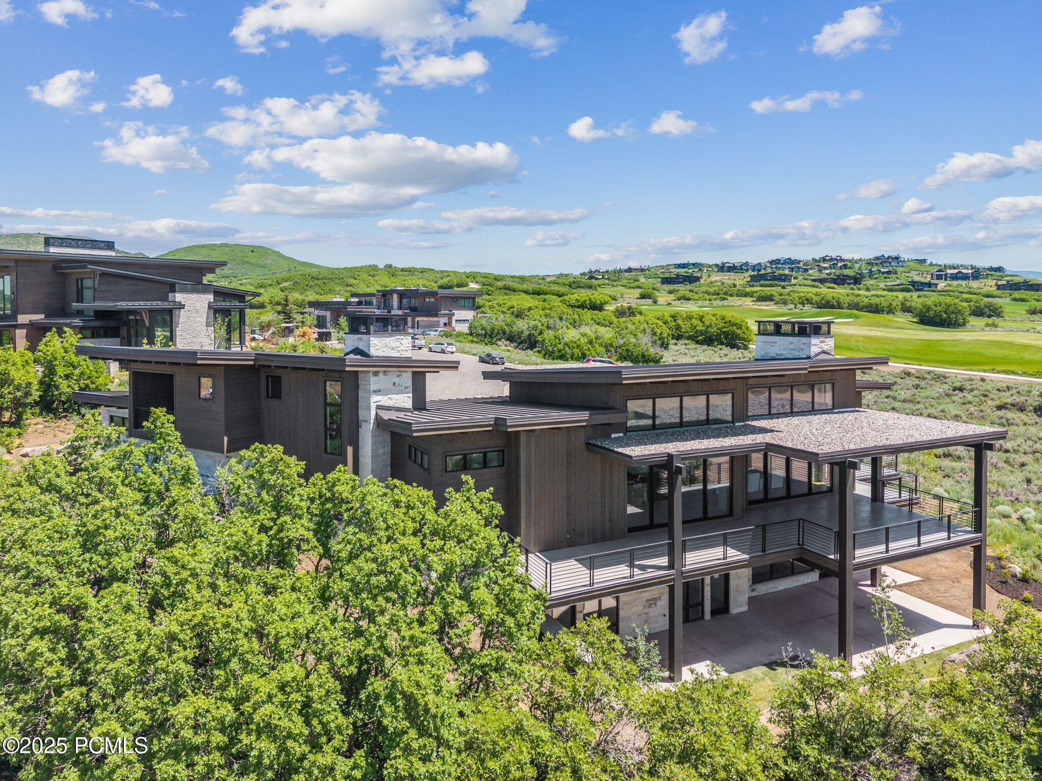 2179 E Adventure Way