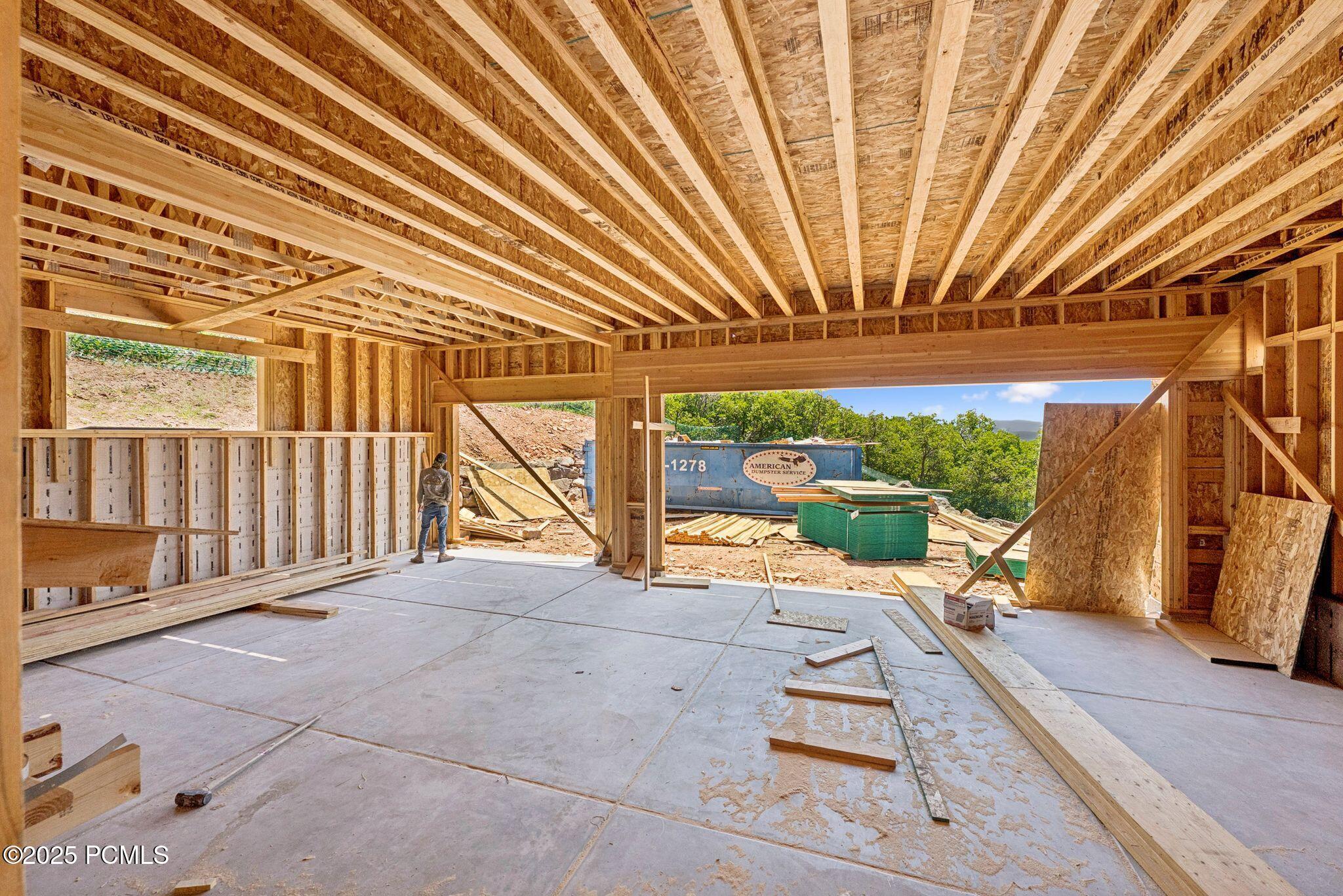 11004 N Wrangler Circle