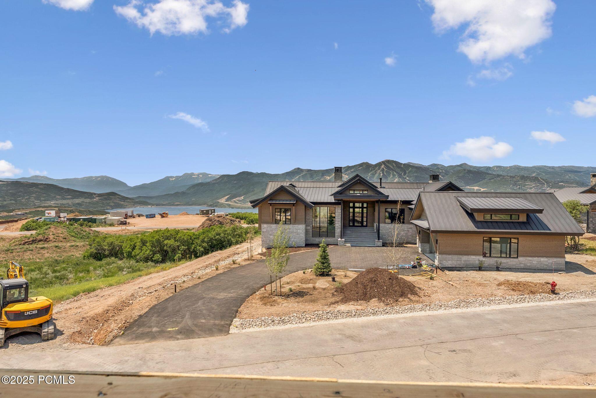 11004 N Wrangler Circle