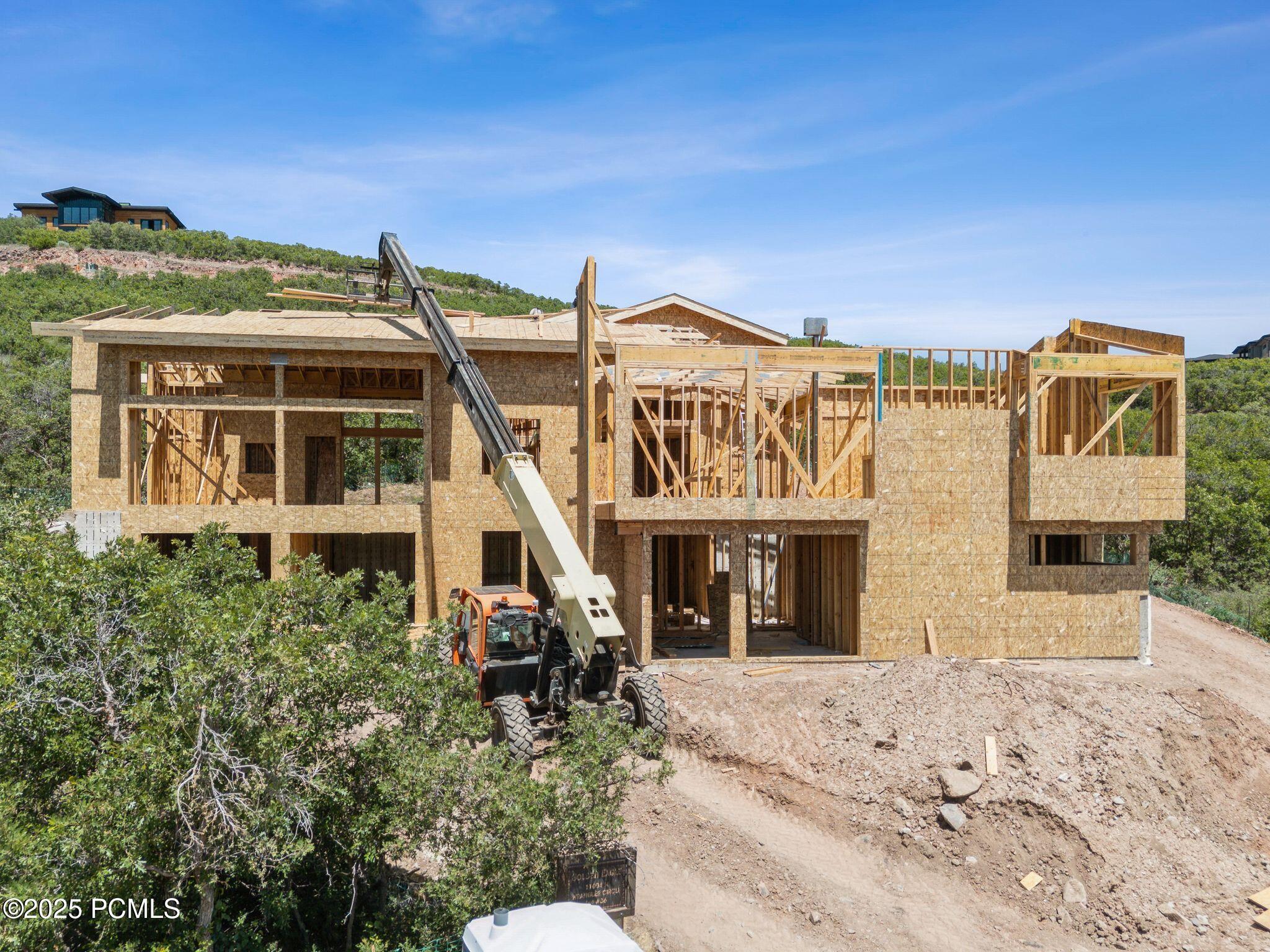11004 N Wrangler Circle