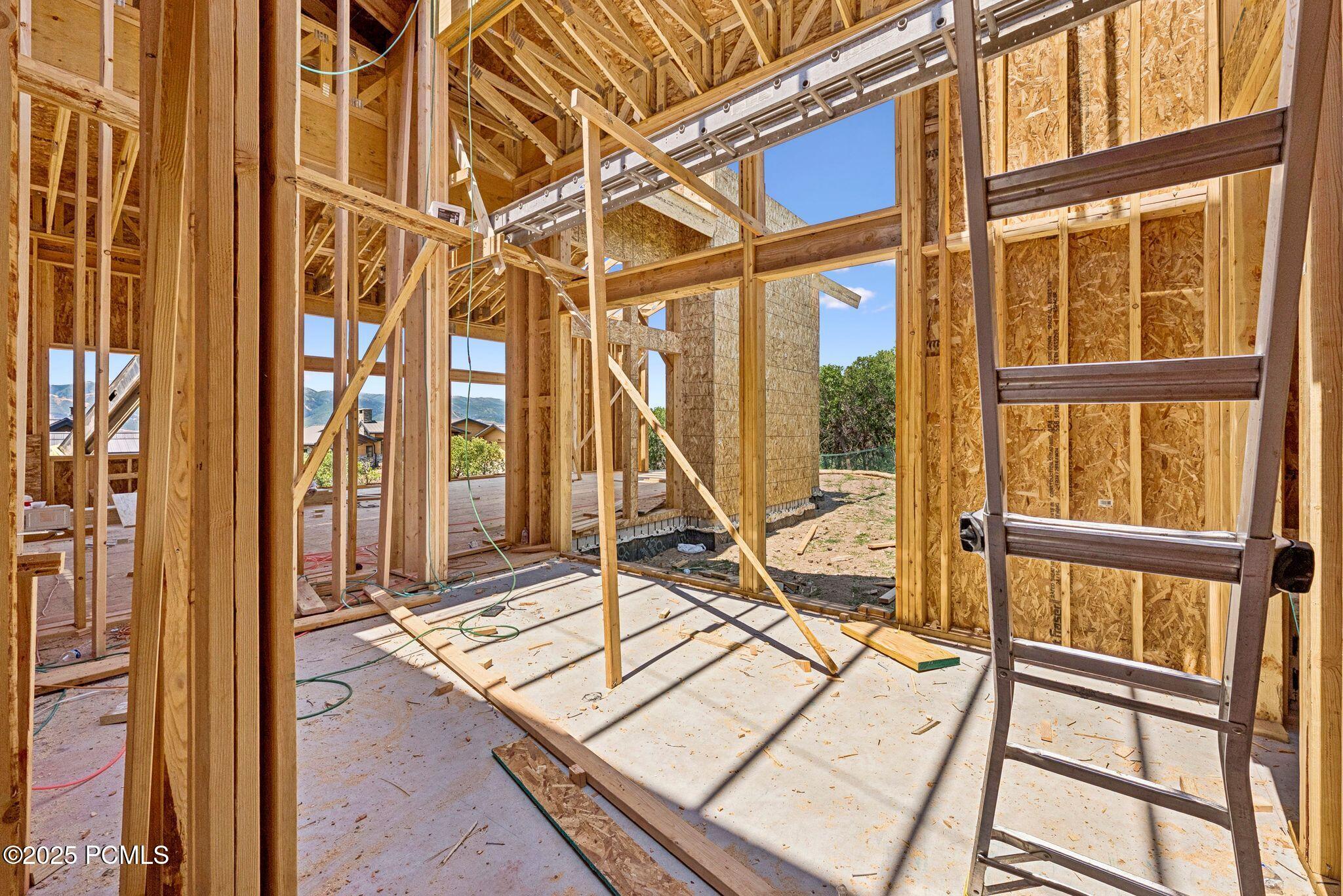 11004 N Wrangler Circle