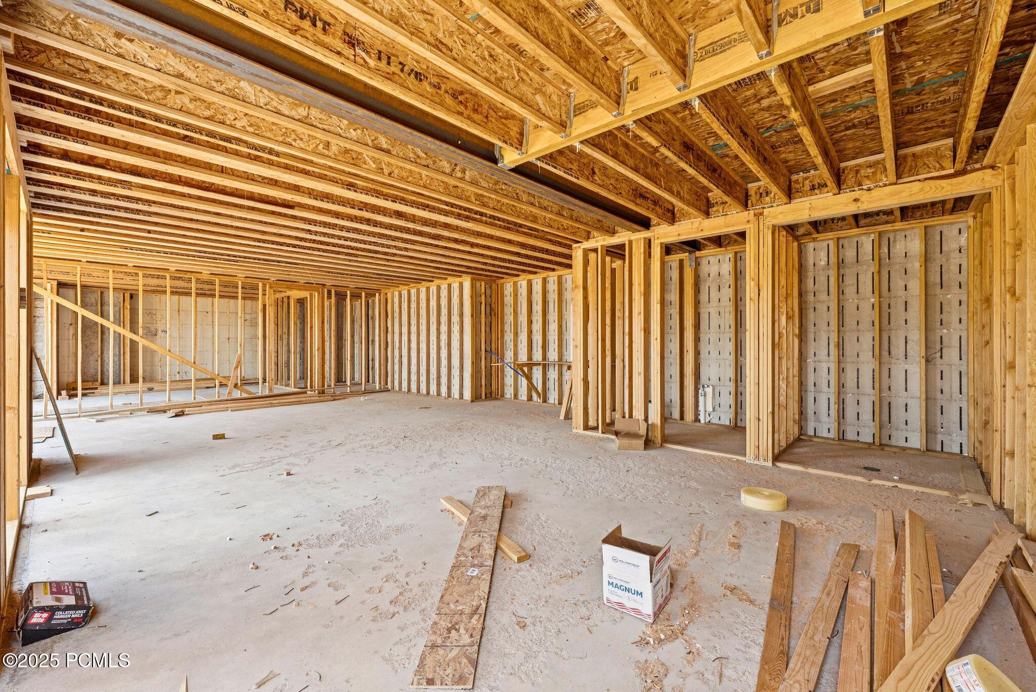 11004 N Wrangler Circle