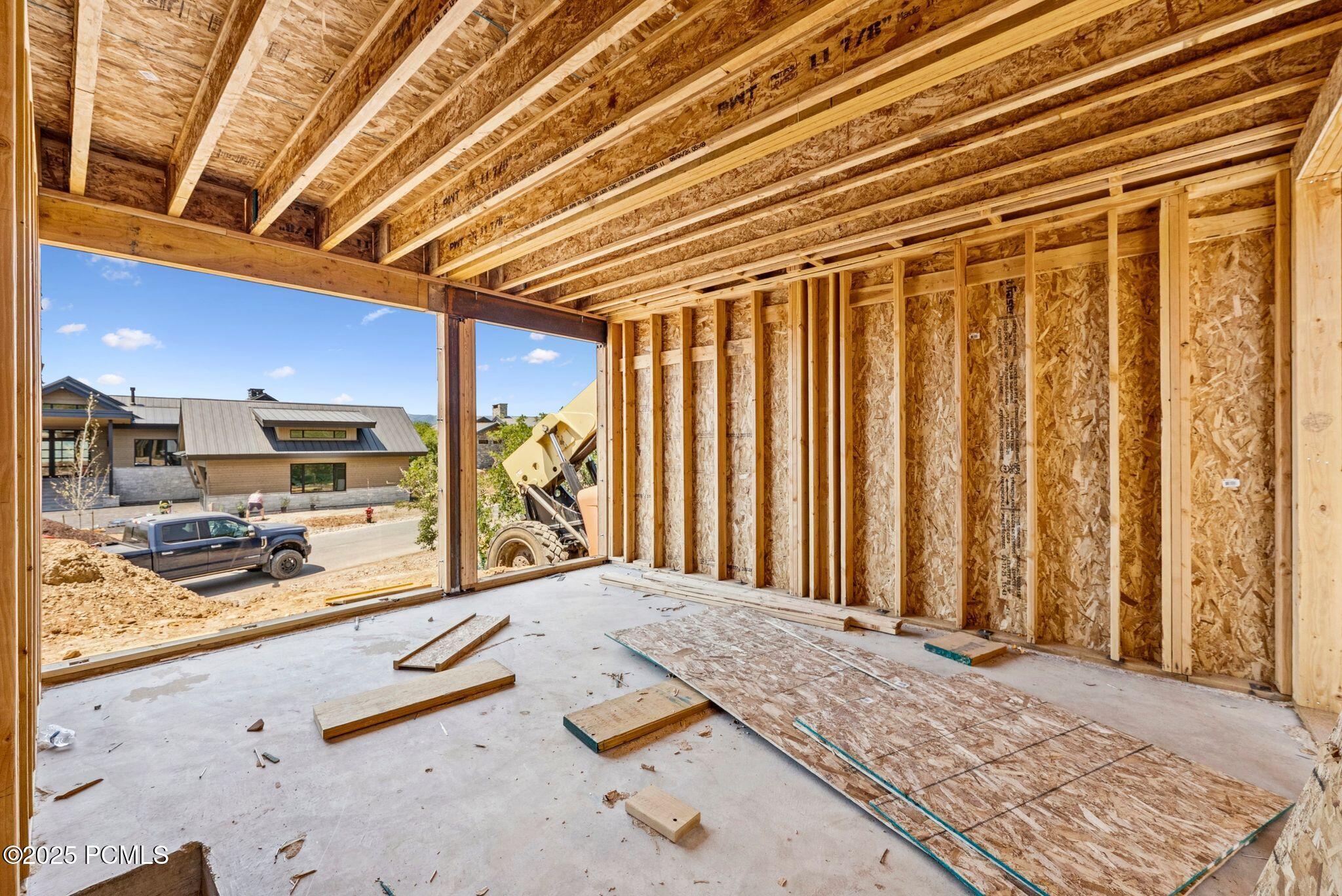 11004 N Wrangler Circle