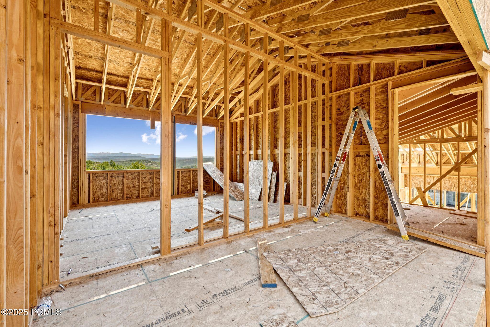 11004 N Wrangler Circle