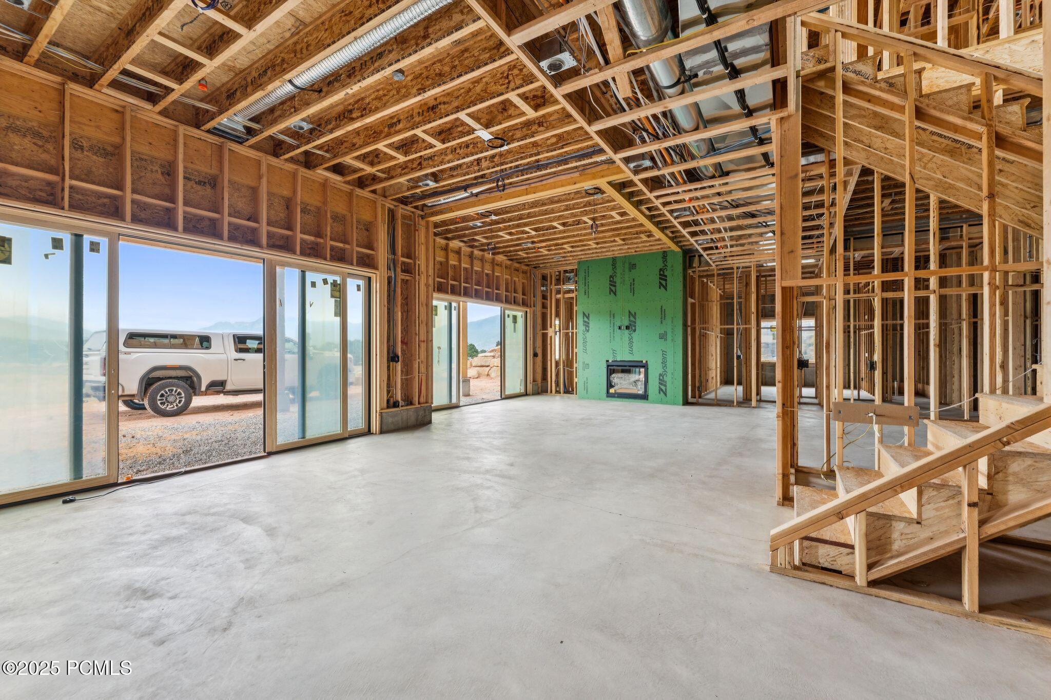 197 N Abajo Peak Way