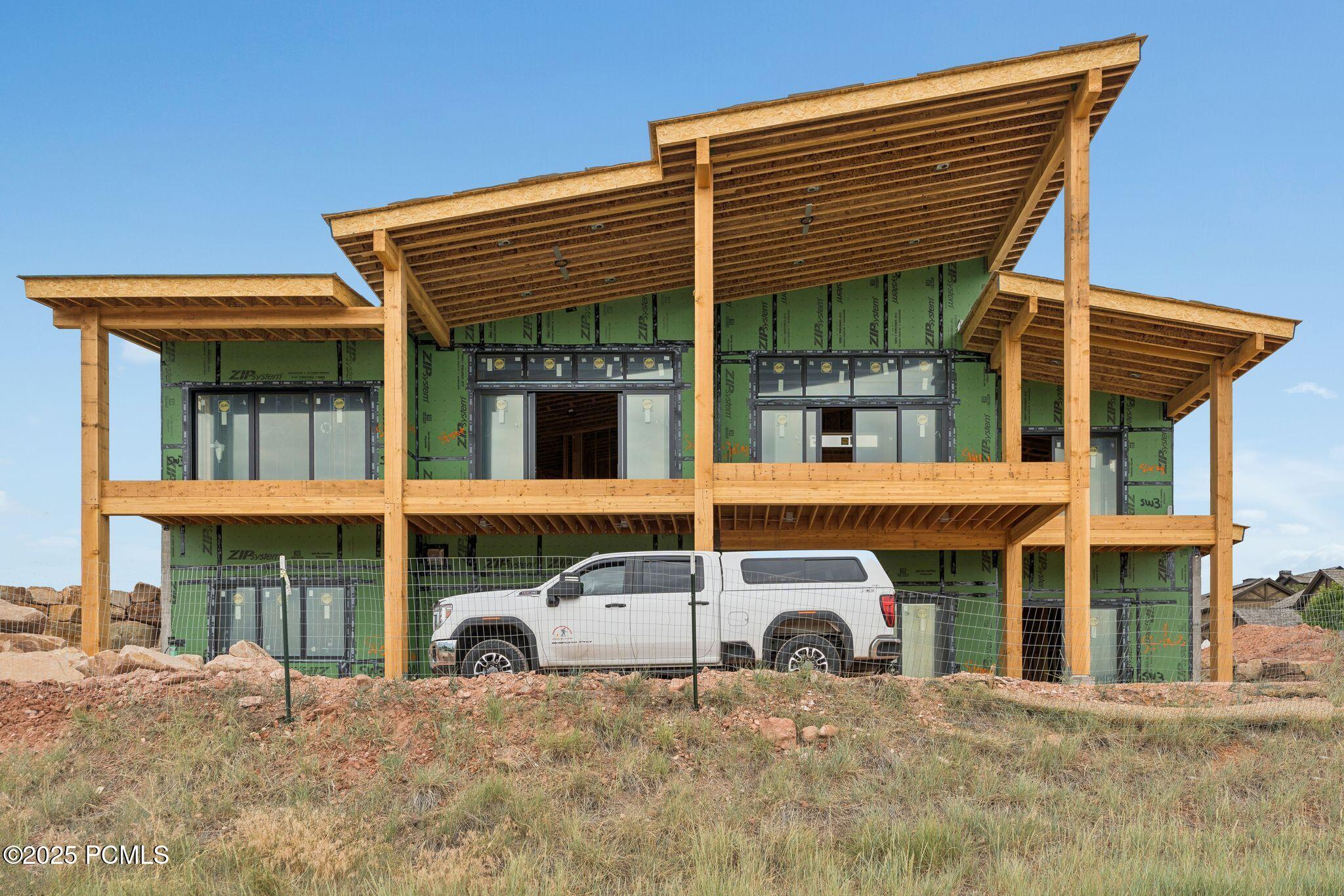 197 N Abajo Peak Way