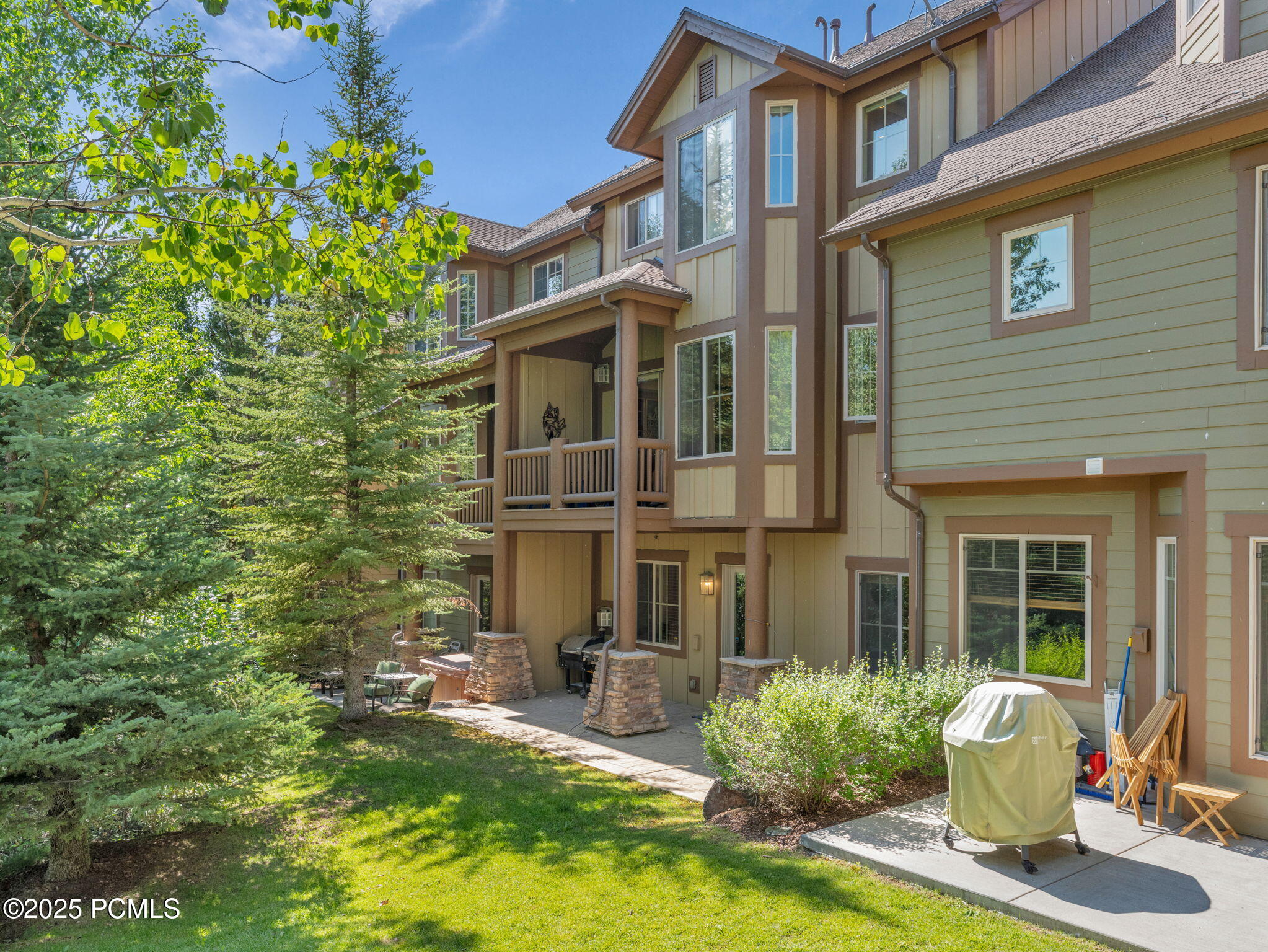 3020 Canyon Links Drive