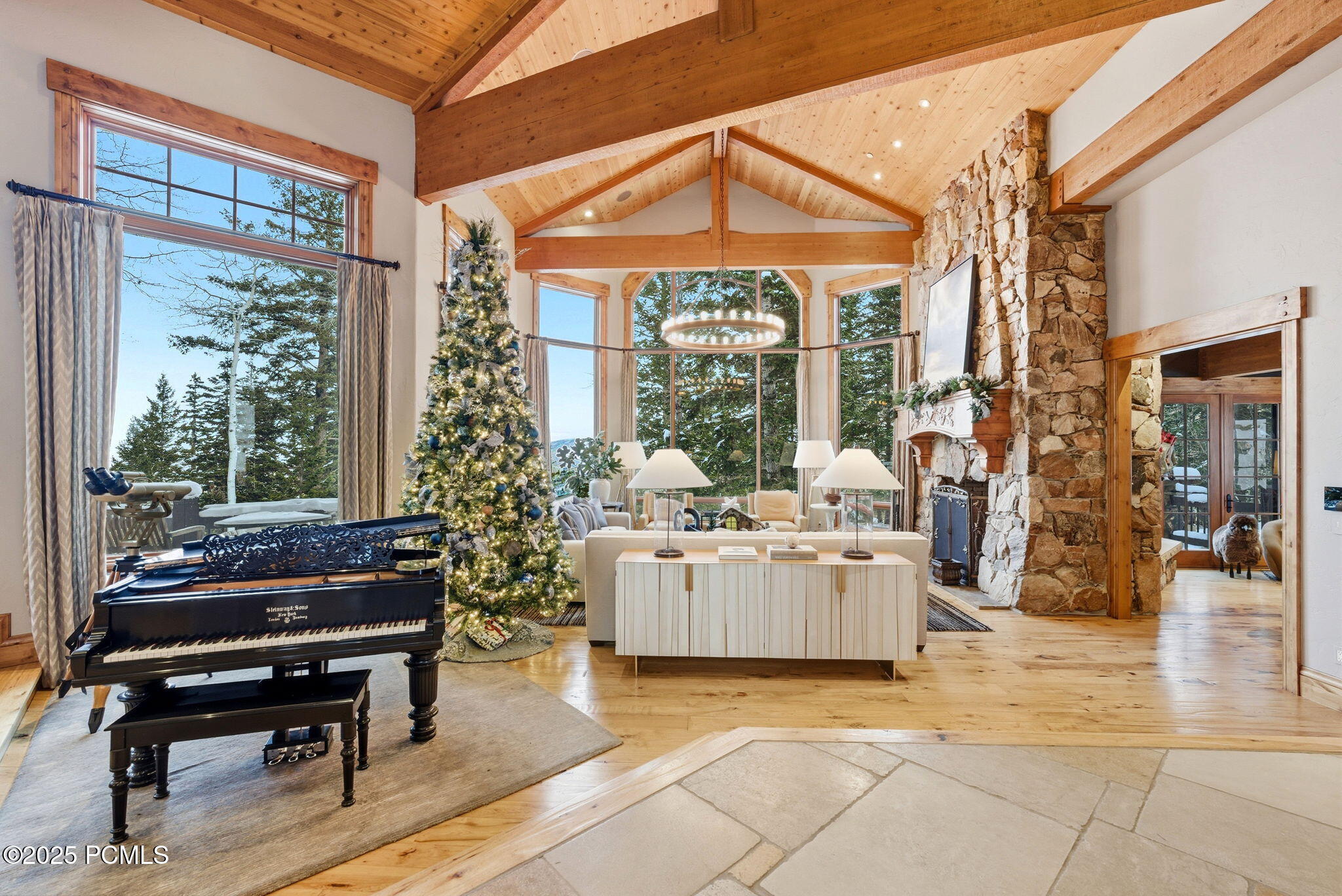 22 White Pine Canyon Rd