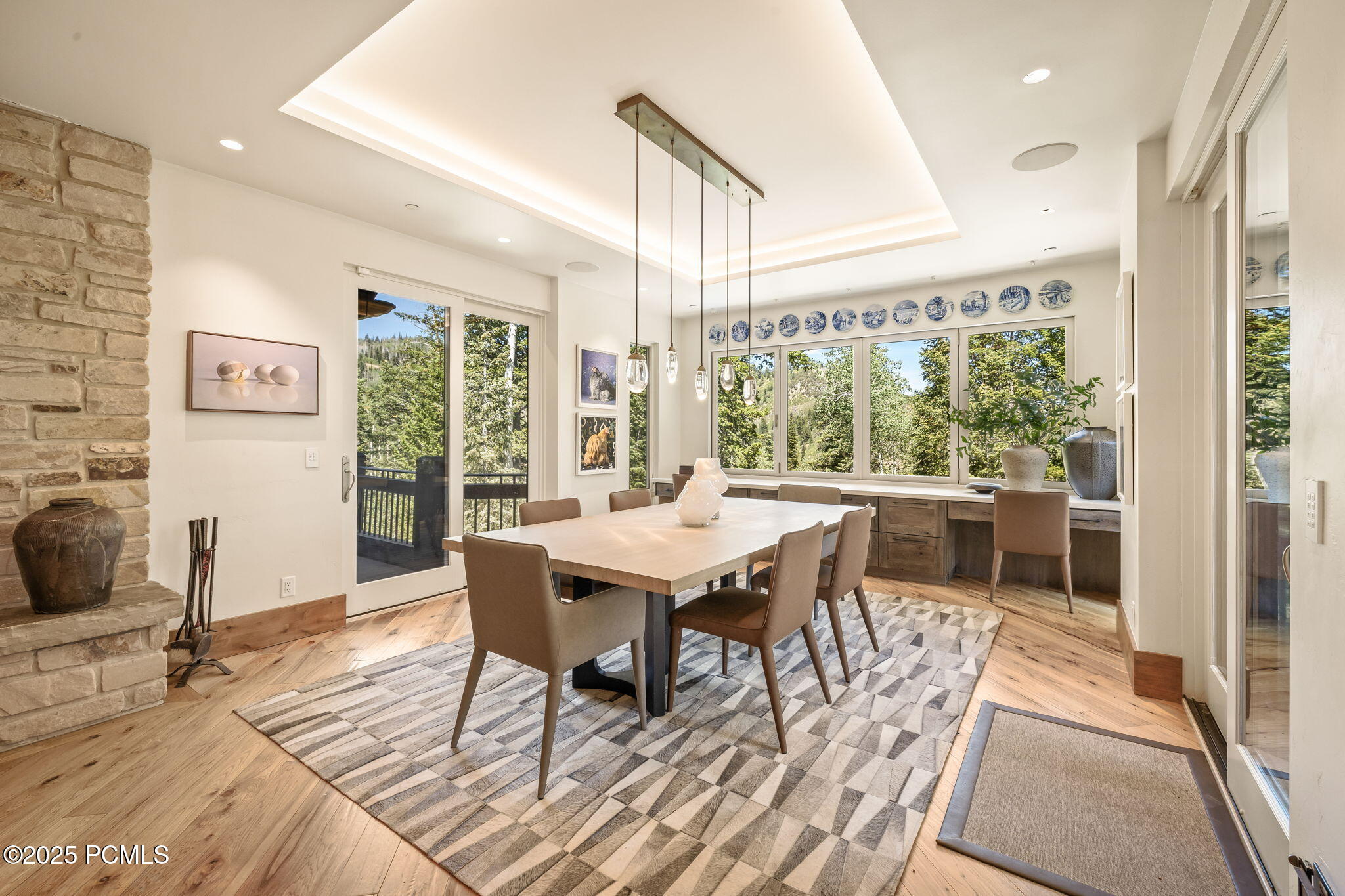 22 White Pine Canyon Rd