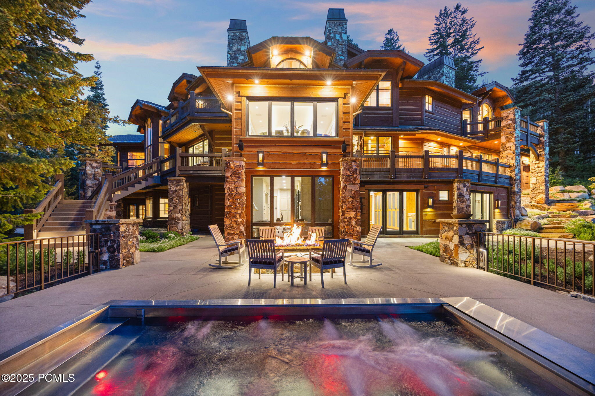 22 White Pine Canyon Rd