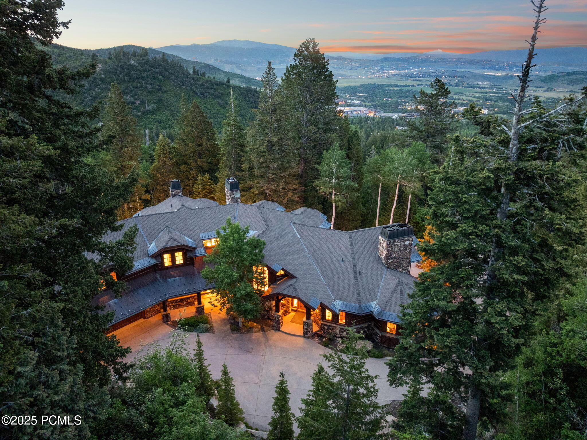 22 White Pine Canyon Rd