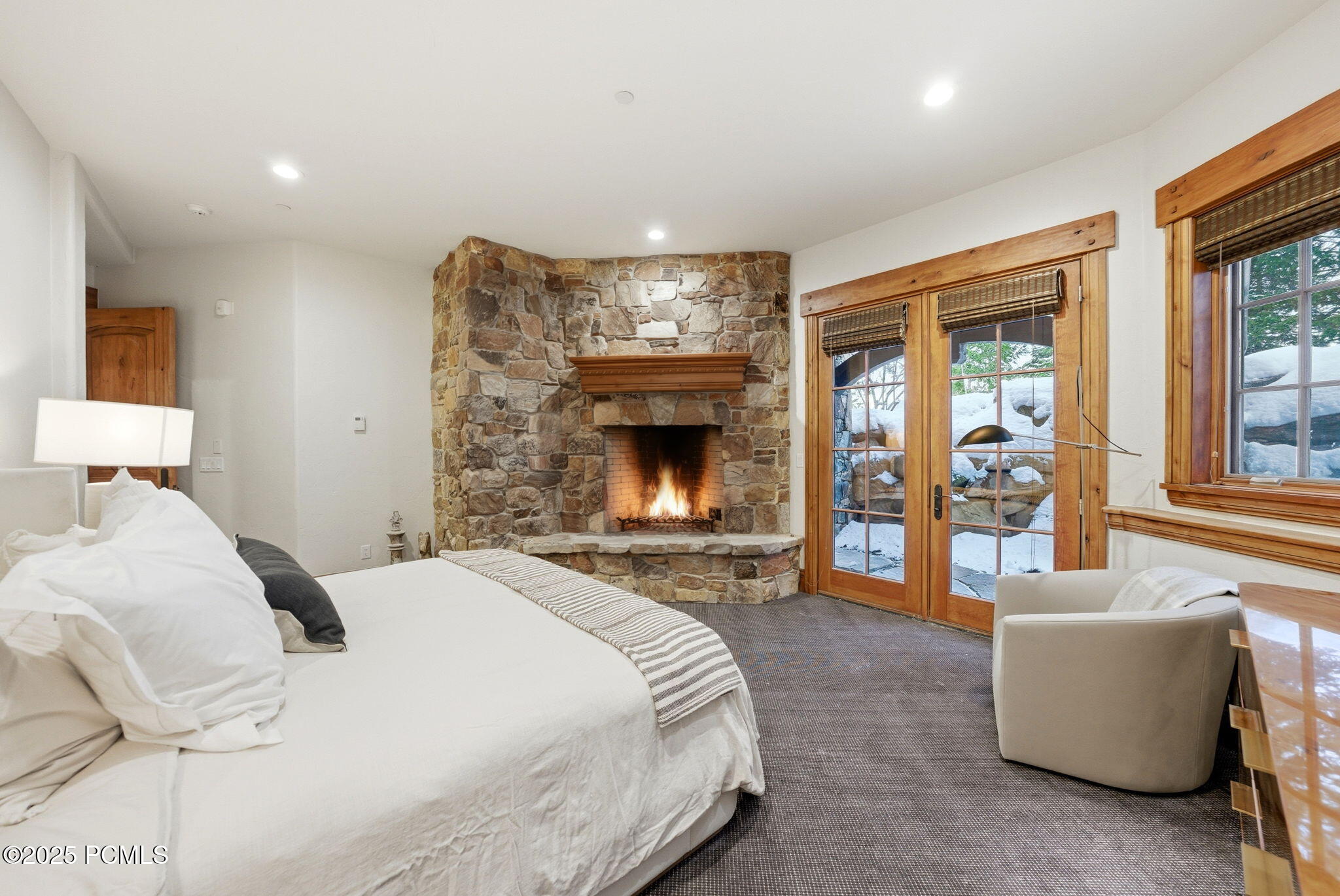 22 White Pine Canyon Rd