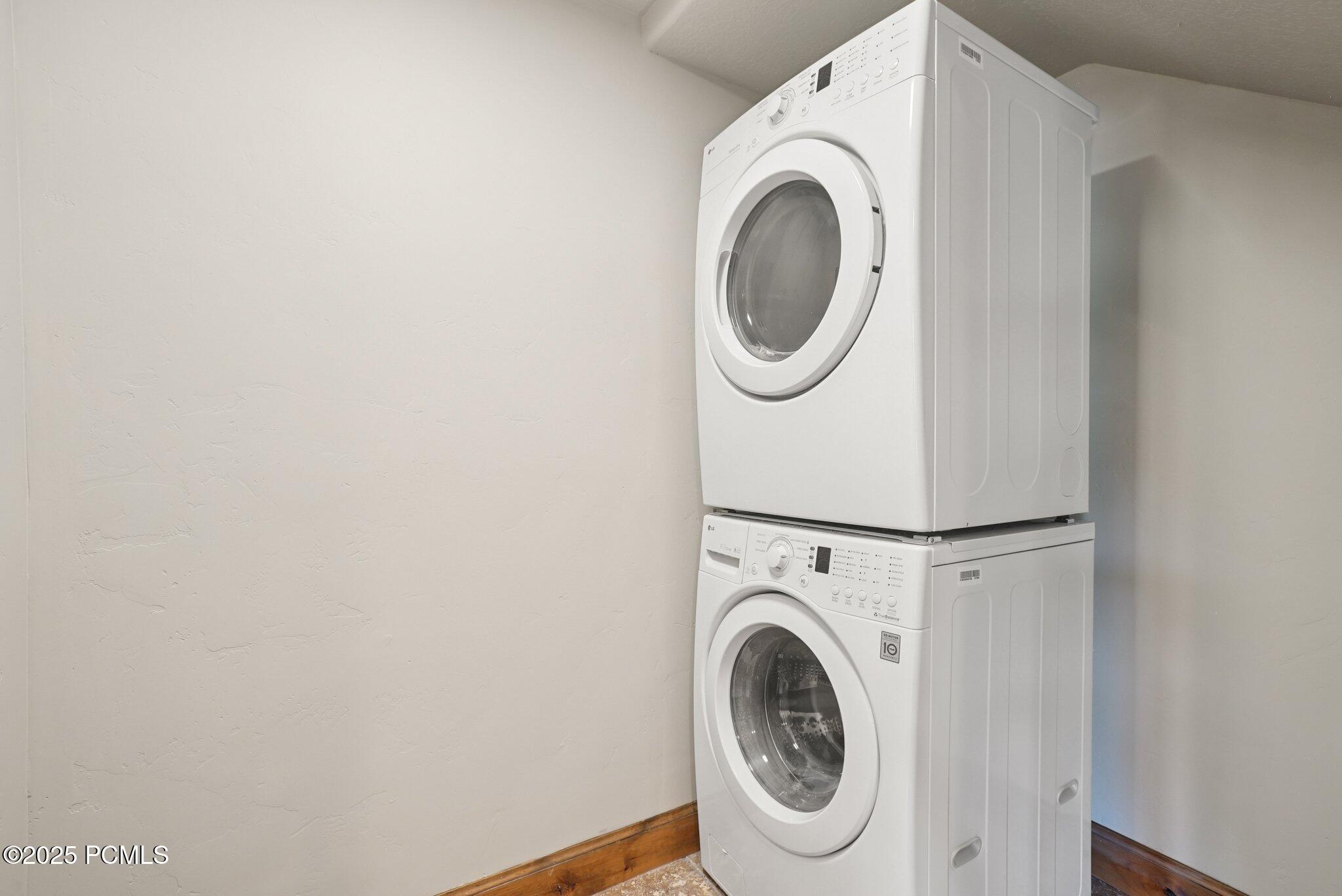 1238 Hailstone Drive